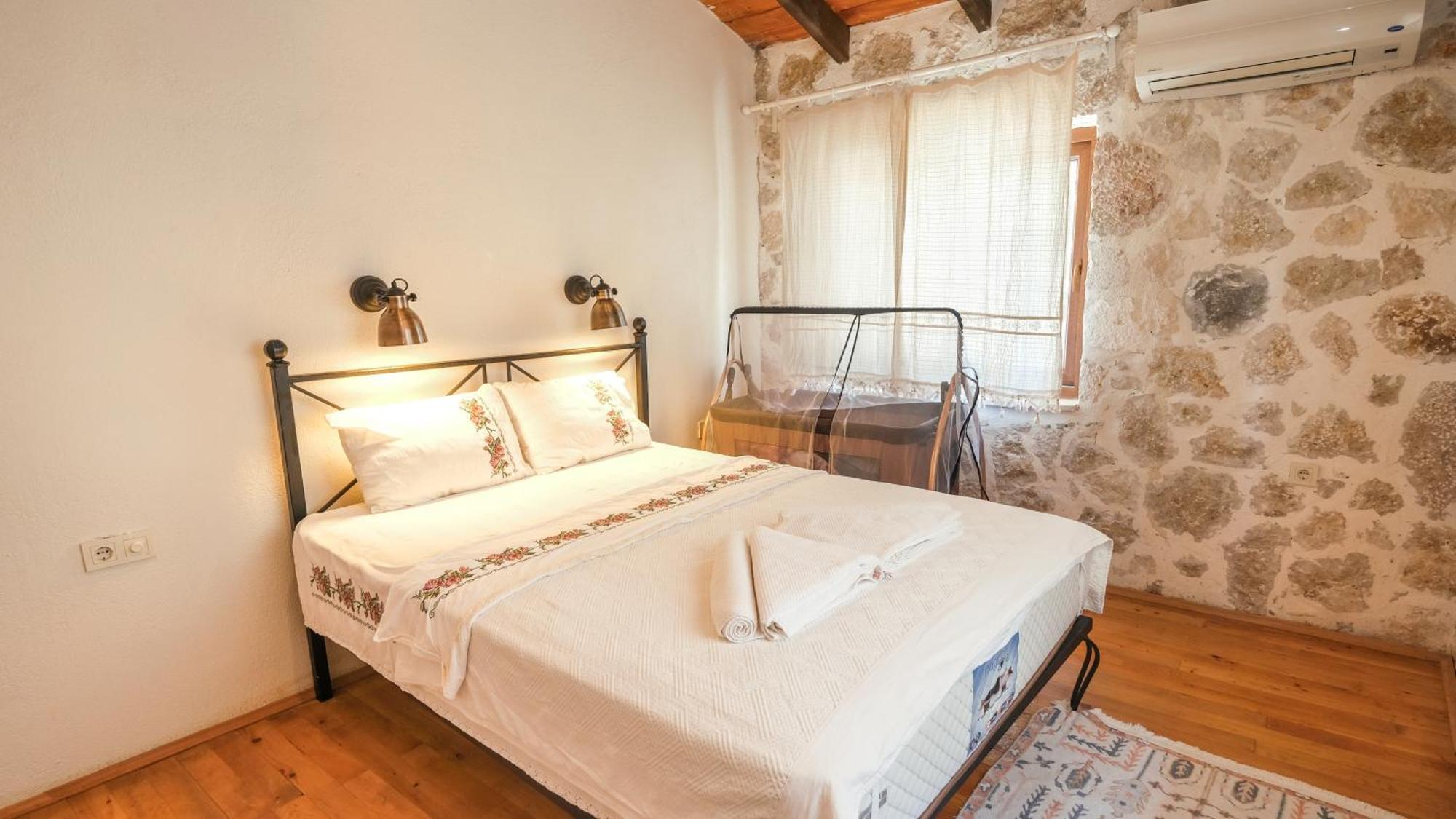 Likya House - Deniz Ve Doga Manzarali, Havuzlu * Patara