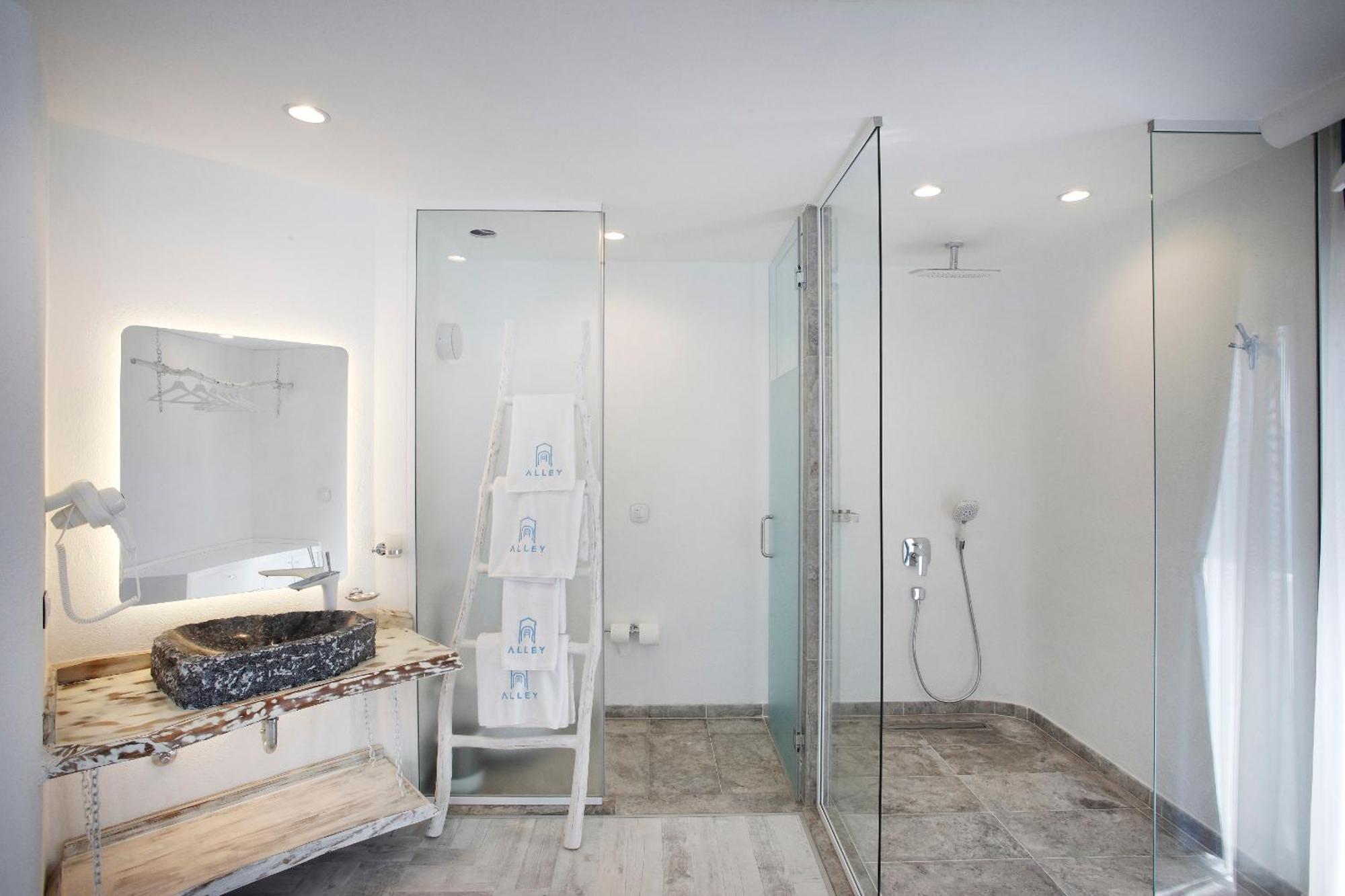 Alley Prime Hotel