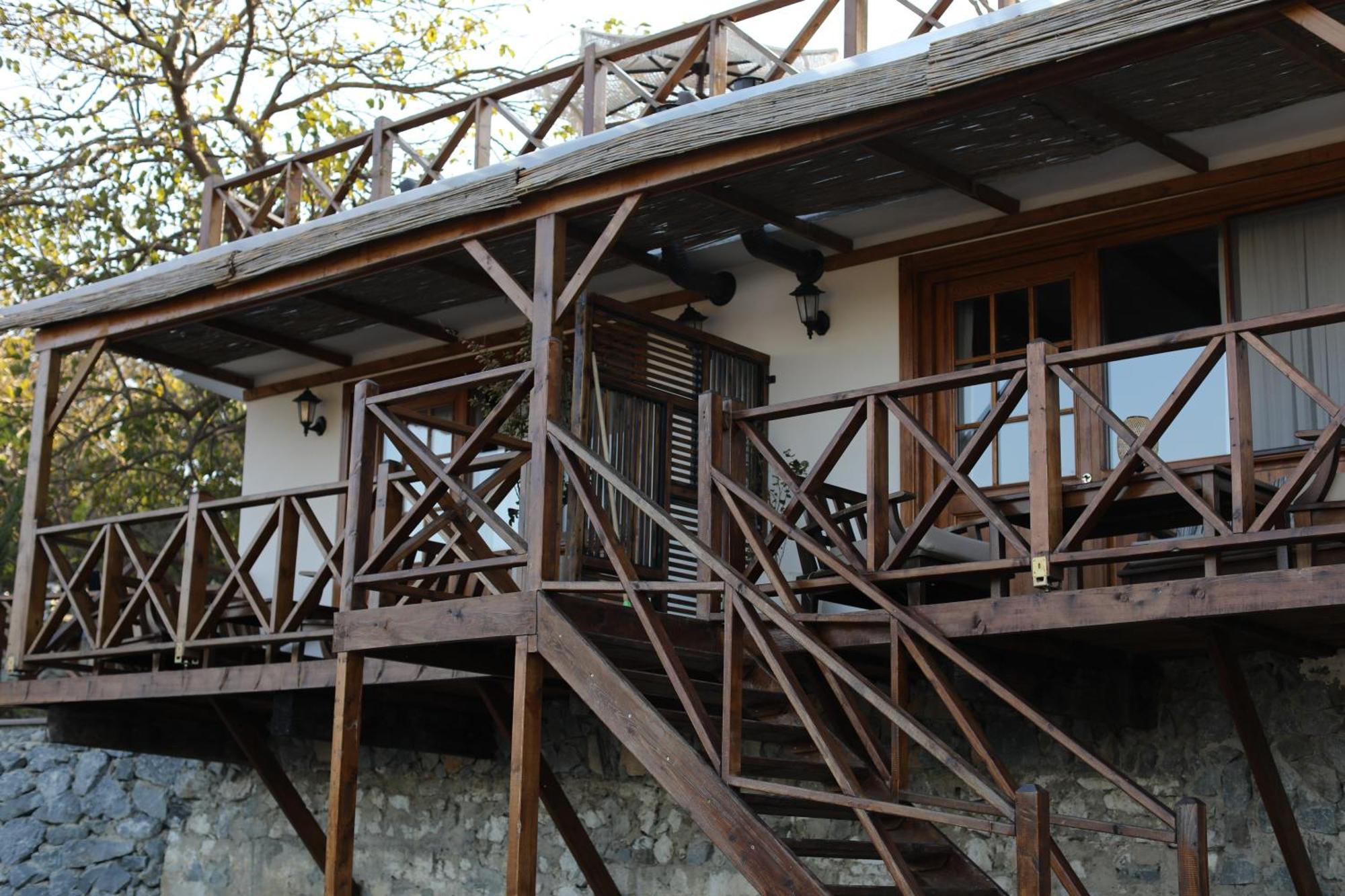 Mavi At Blue Horse Gumusdere