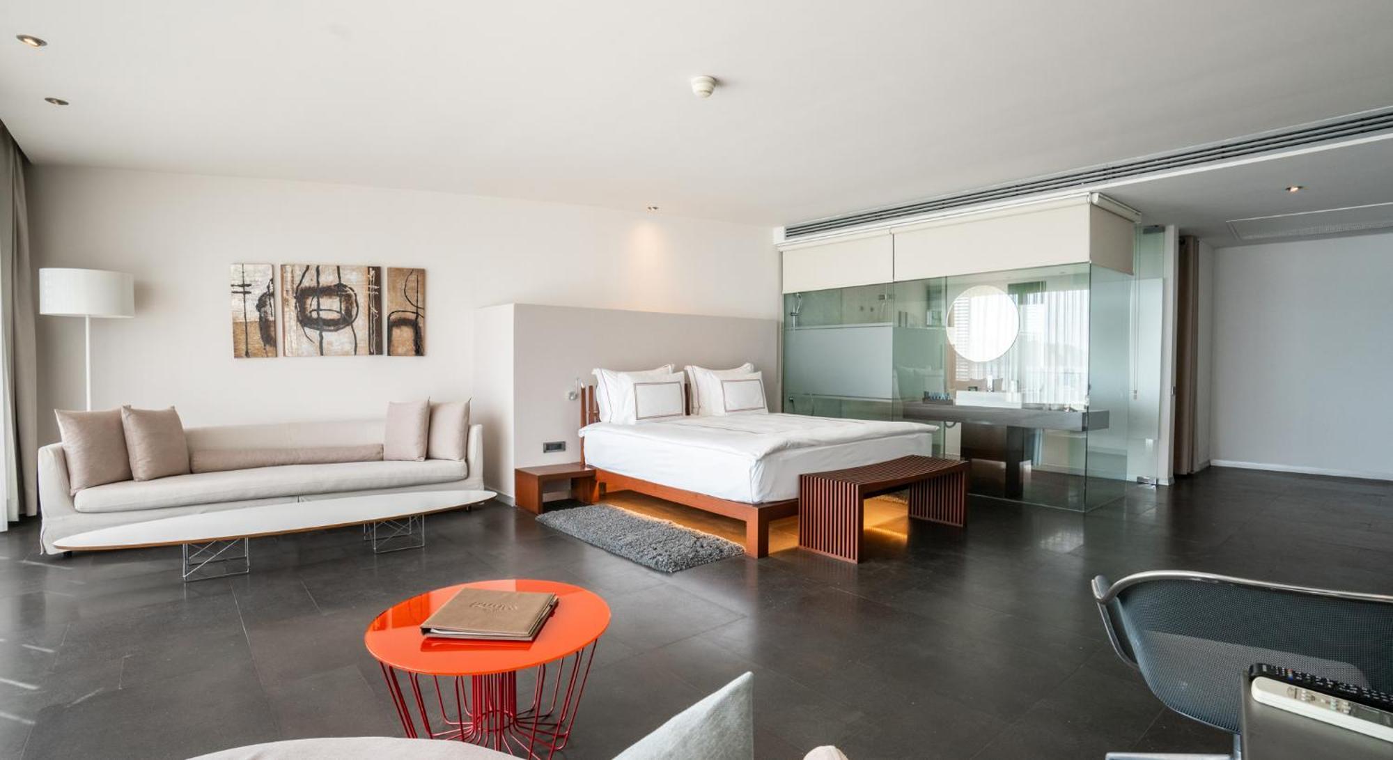 Hotel Kuum & Golturkbuku
