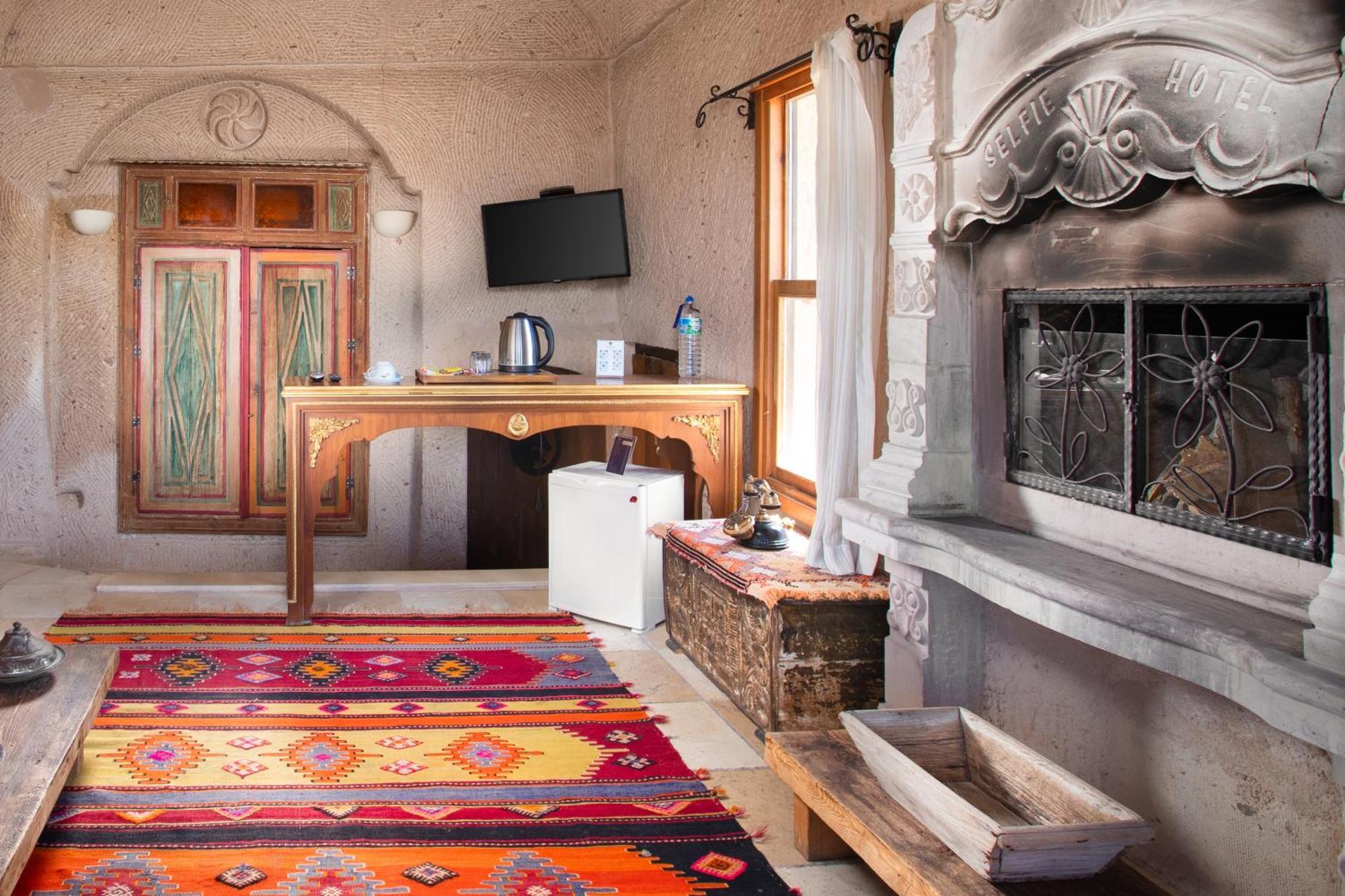 Cappadocia Fairy Chimneys Selfie Cave - Special Class