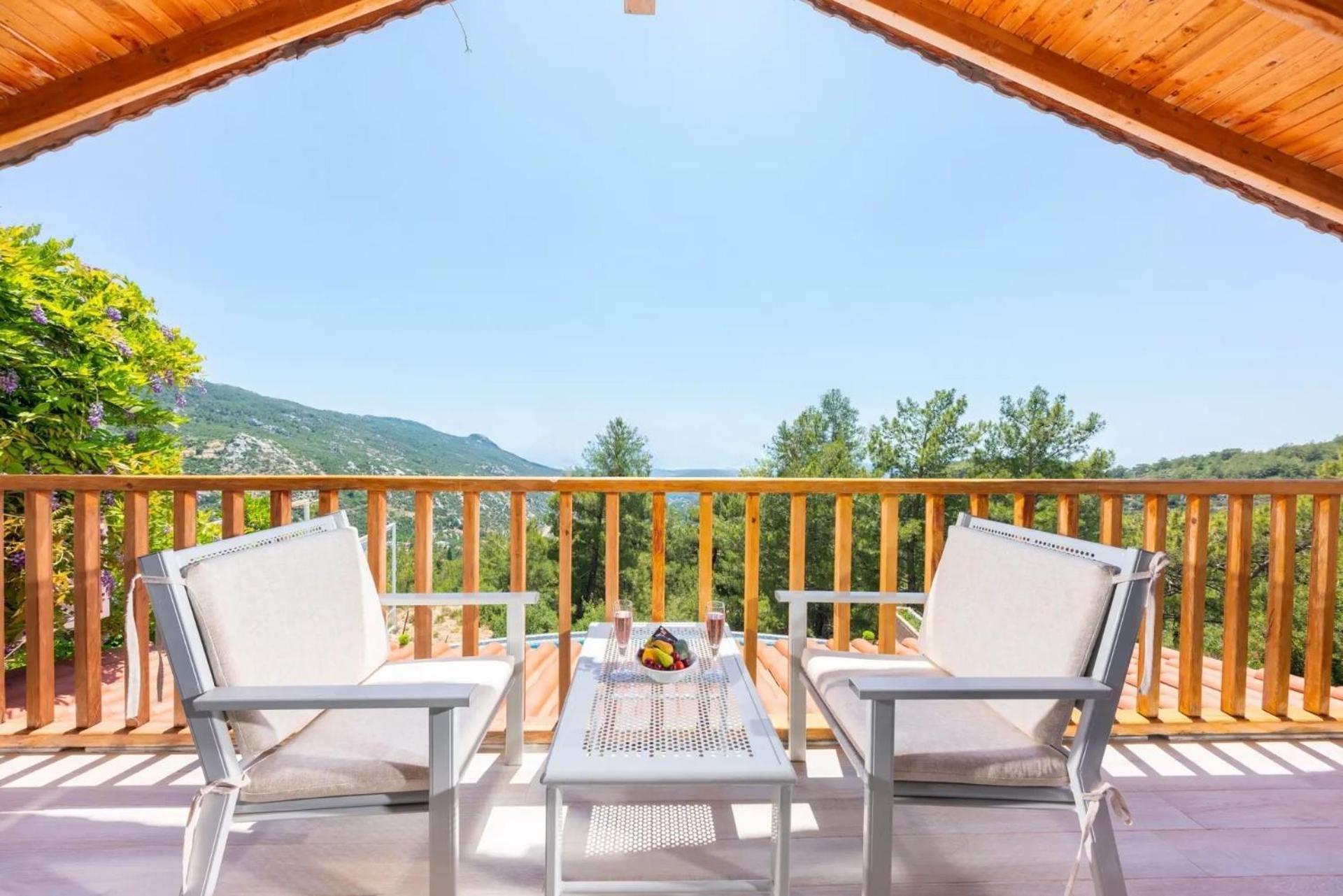 Villa Tas Ev Islamlar (Mediterranean)