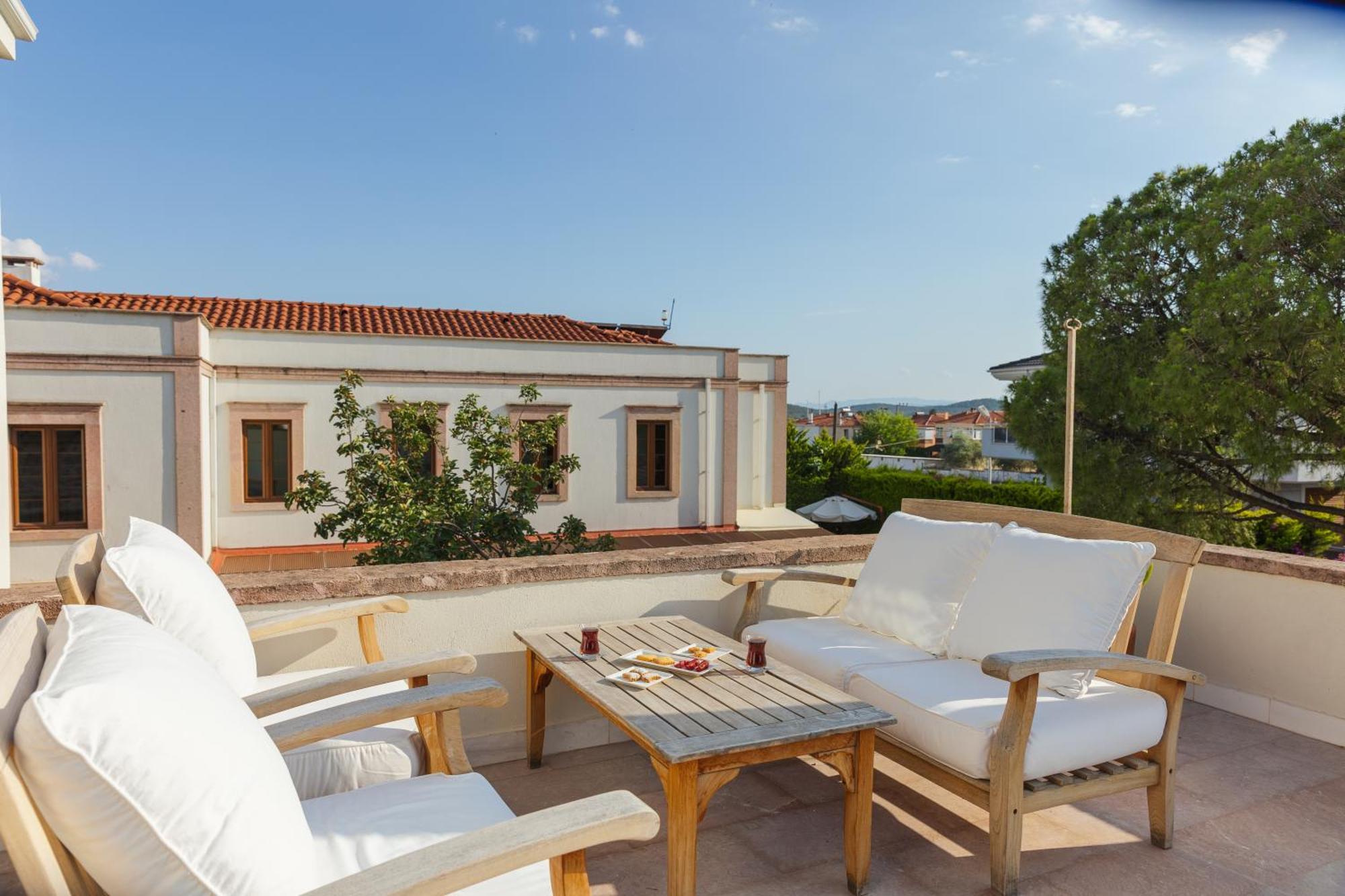 Hotel Elia Cunda By Ortunc 3*