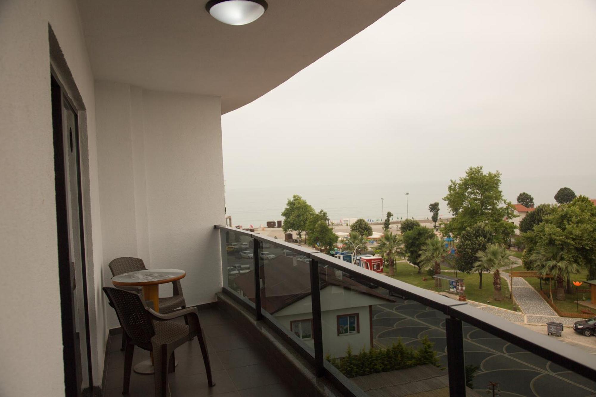 Ceneviz Aparthotel 5*