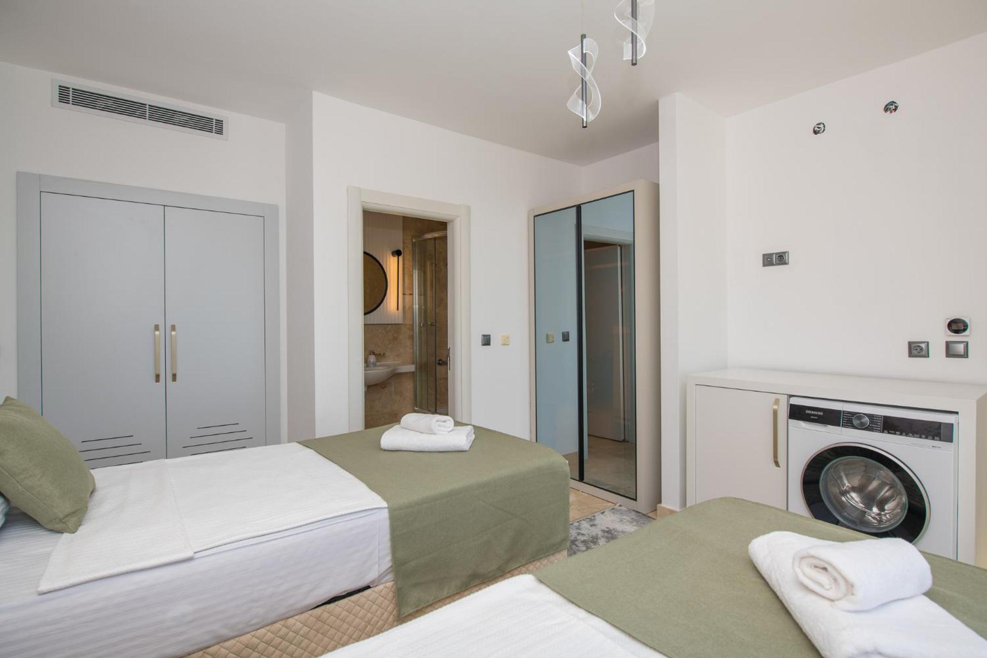 Bodrum'da Denize Sifir Muhtesem Boss 2 Villa Milas