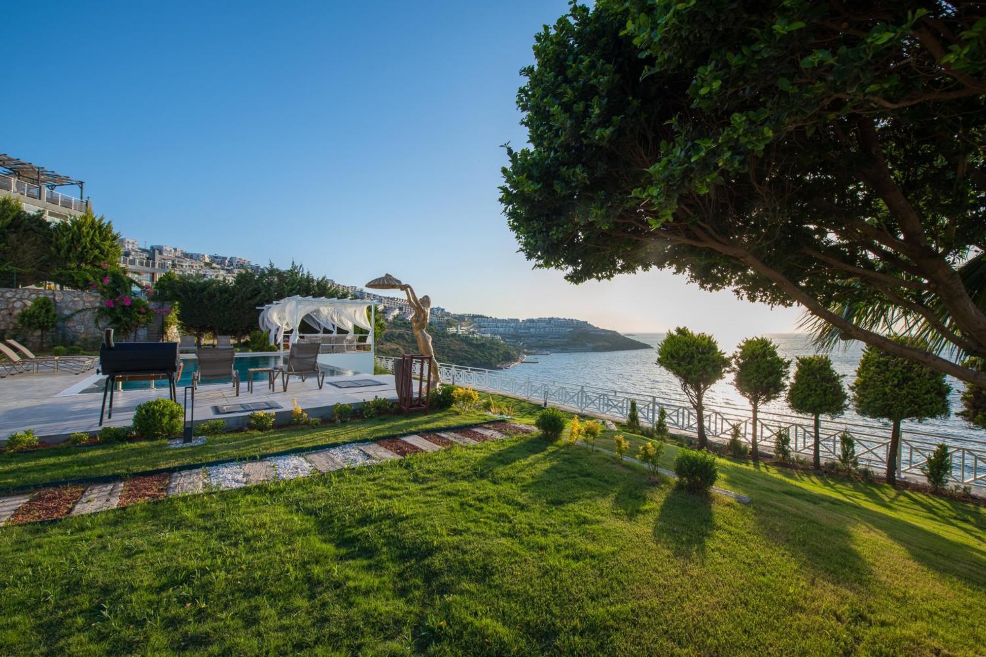 Bodrum'da Denize Sifir Muhtesem Boss 2 Villa Milas