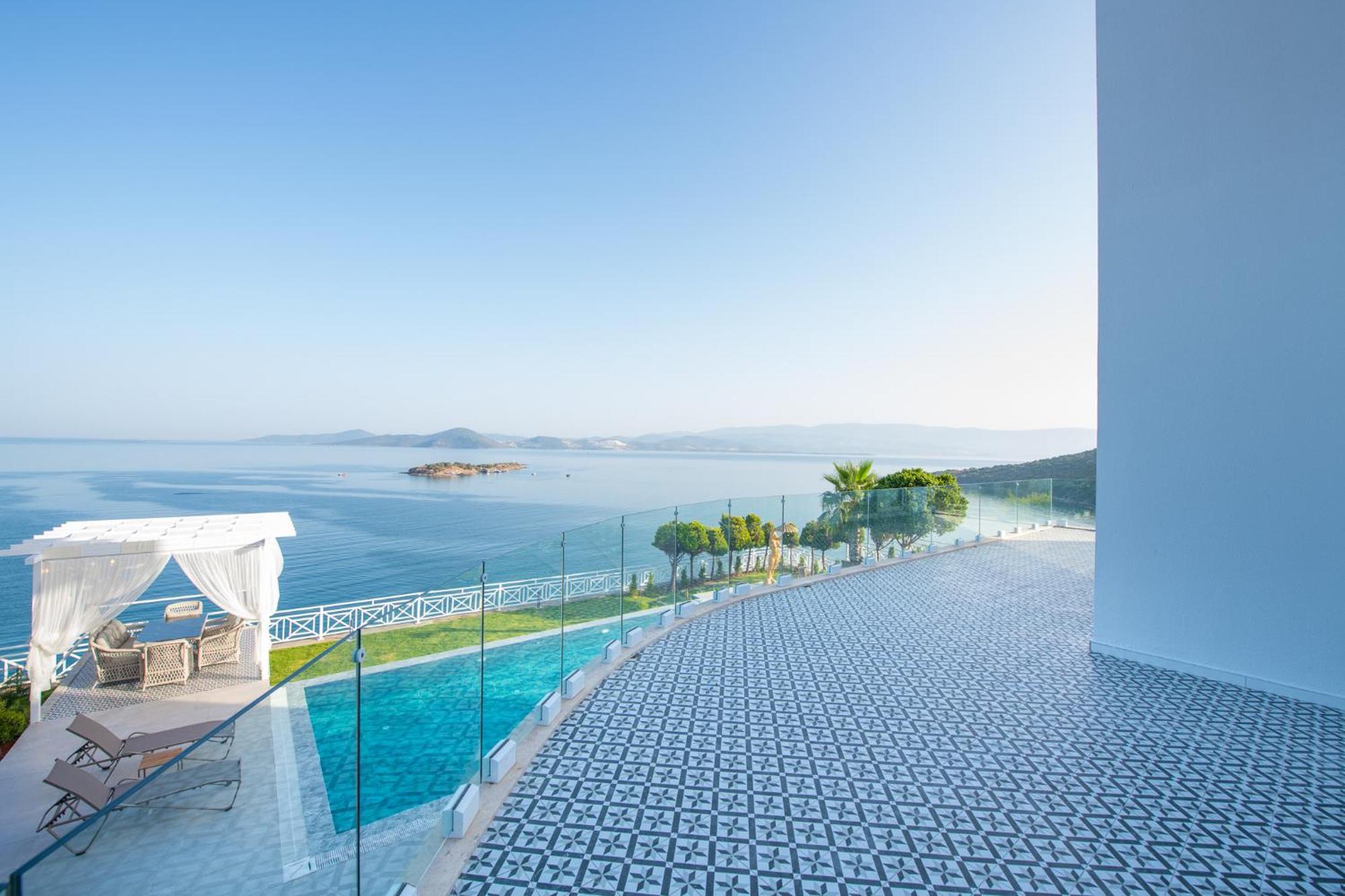 Bodrum'da Denize Sifir Muhtesem Boss 2