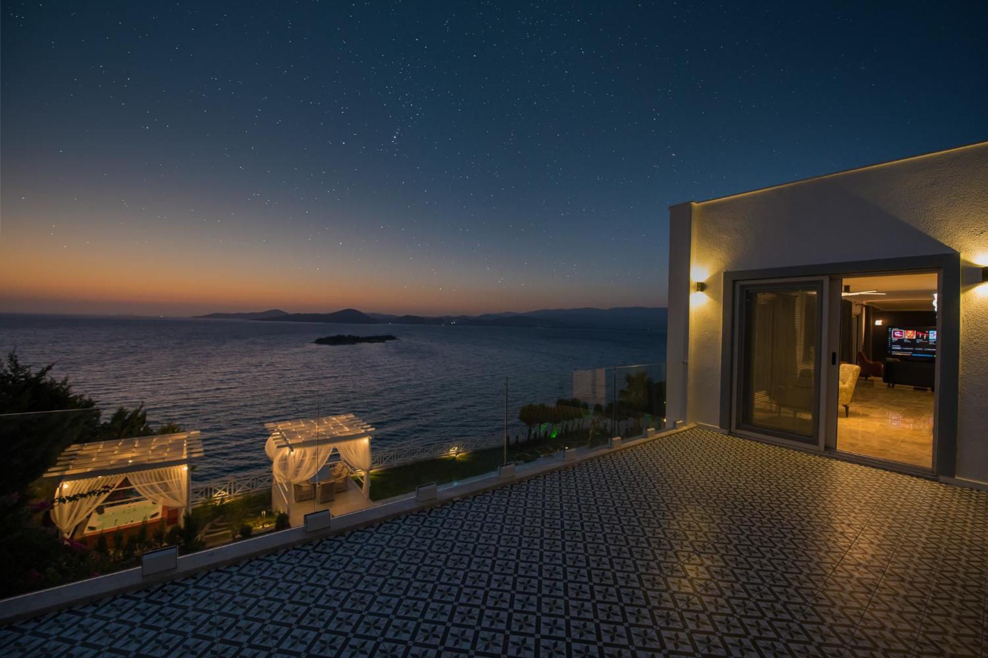 Bodrum'da Denize Sifir Muhtesem Boss 2 * Milas