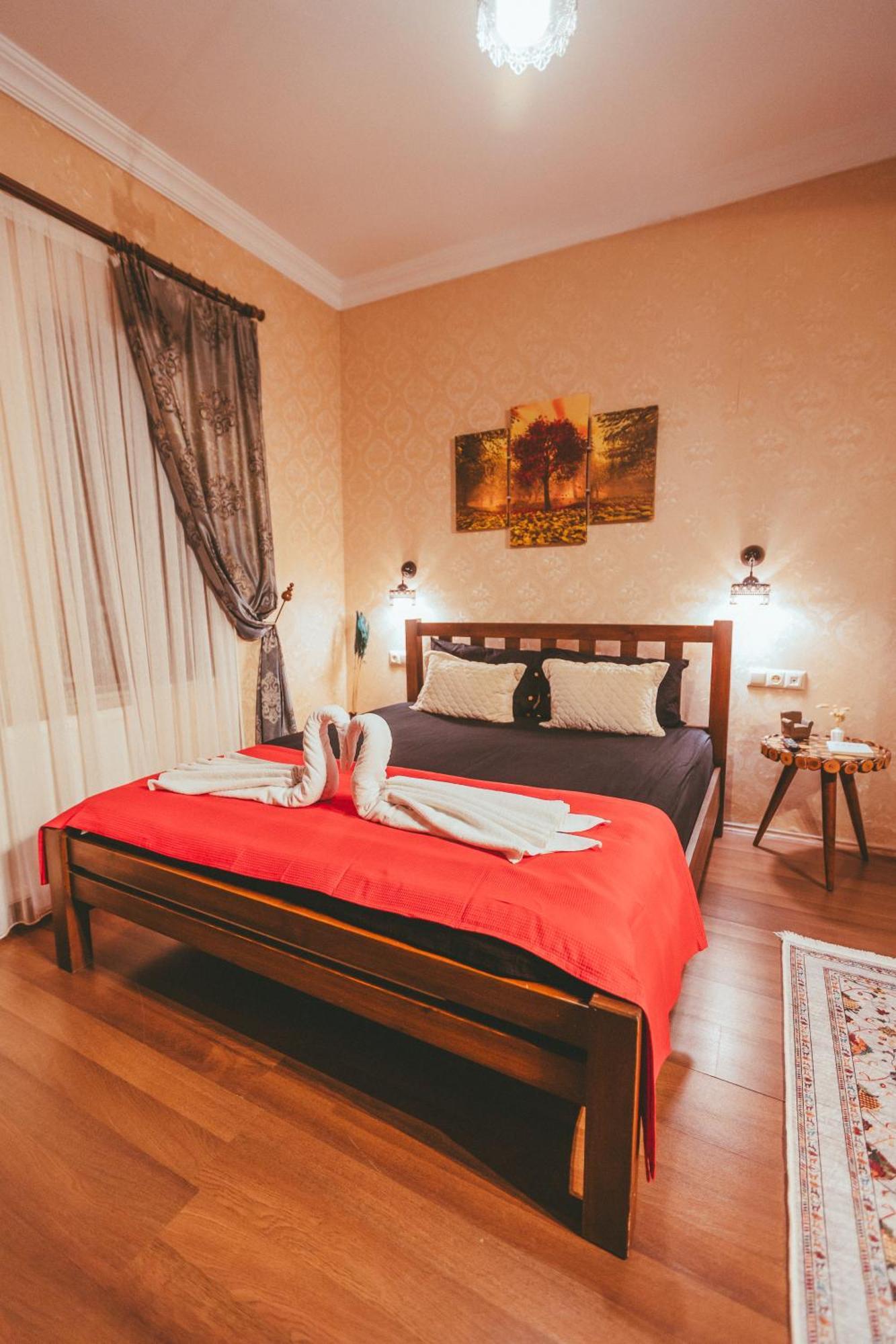 Bed & Breakfast Pigeon Valley Stone House *