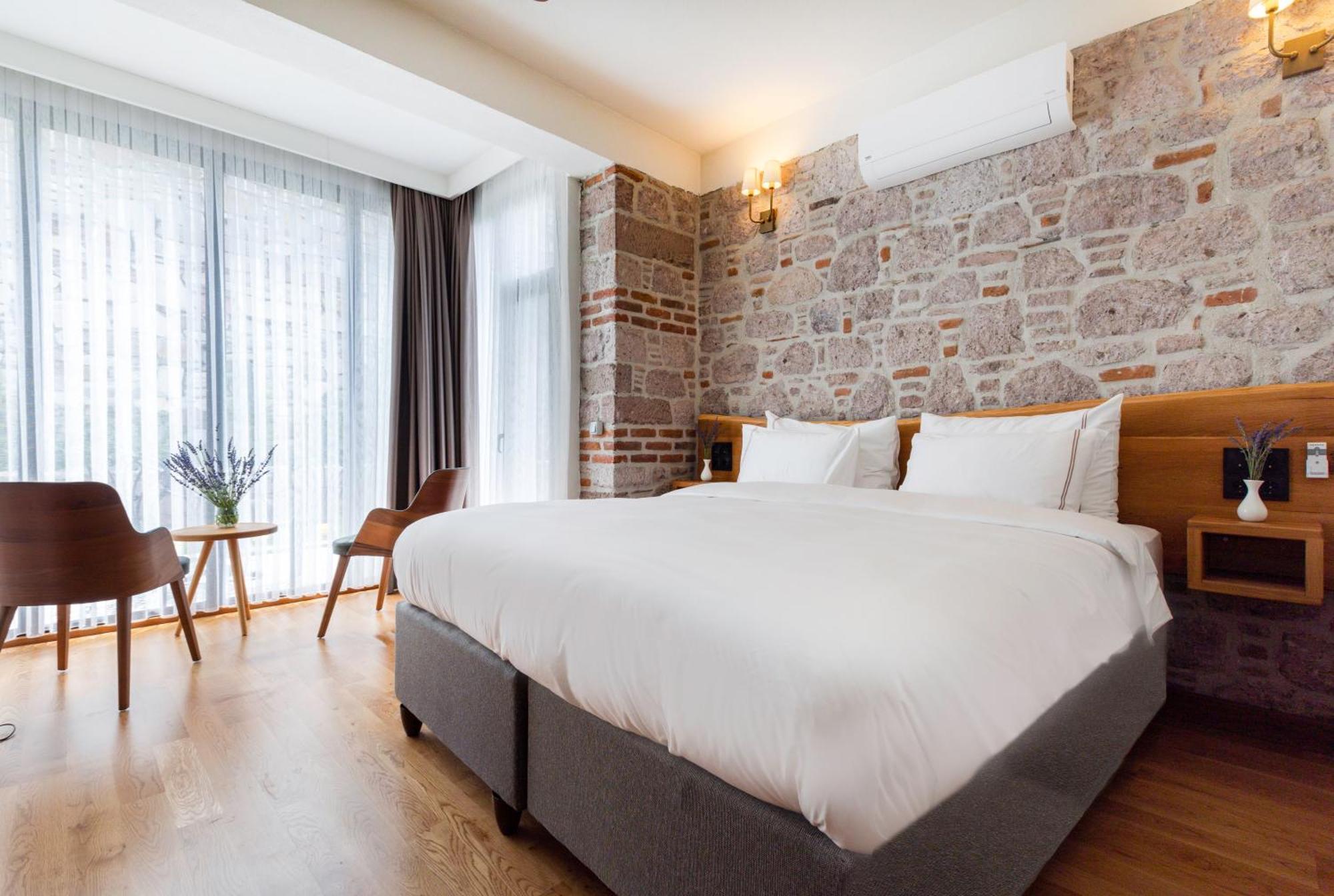 Marlo 12 Adult Only Ayvalik