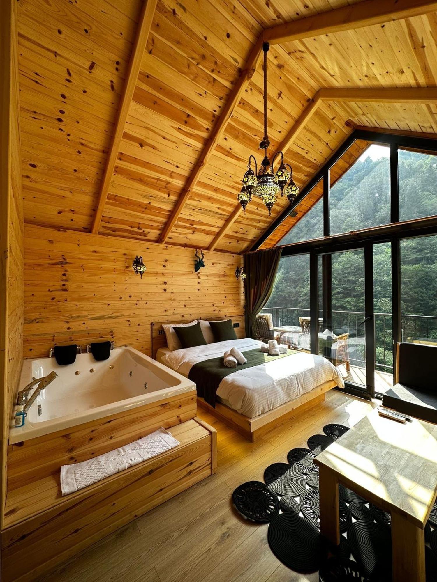 Hirabungalov
