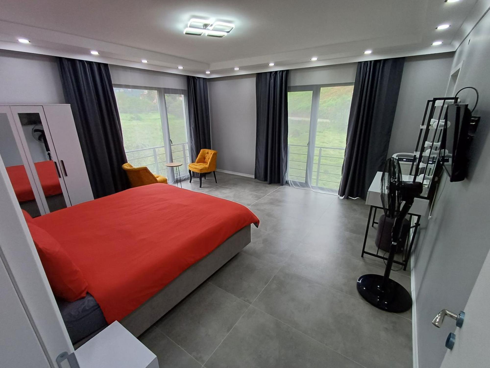 Villaz Villa *