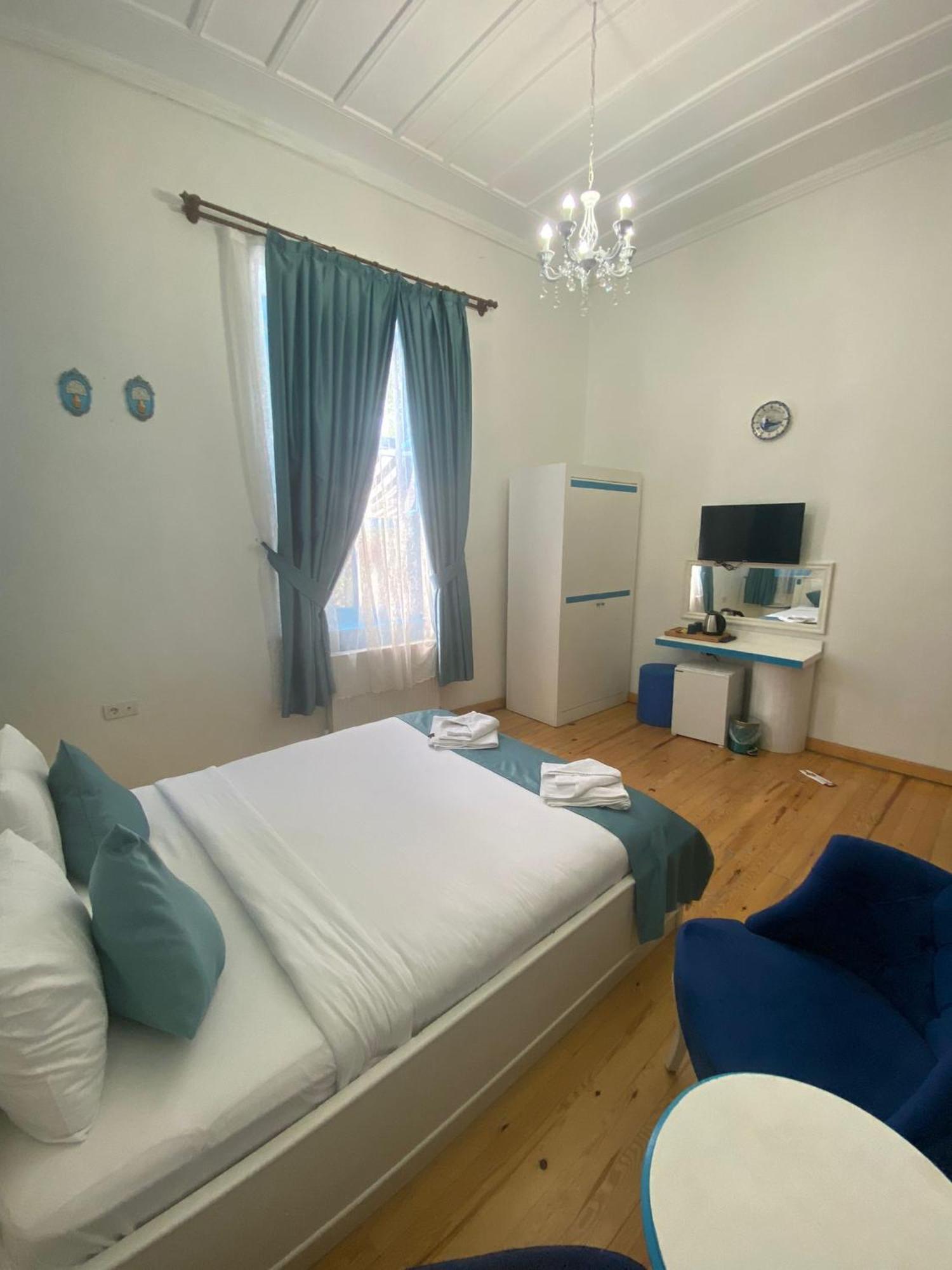 Mavi Hotel *