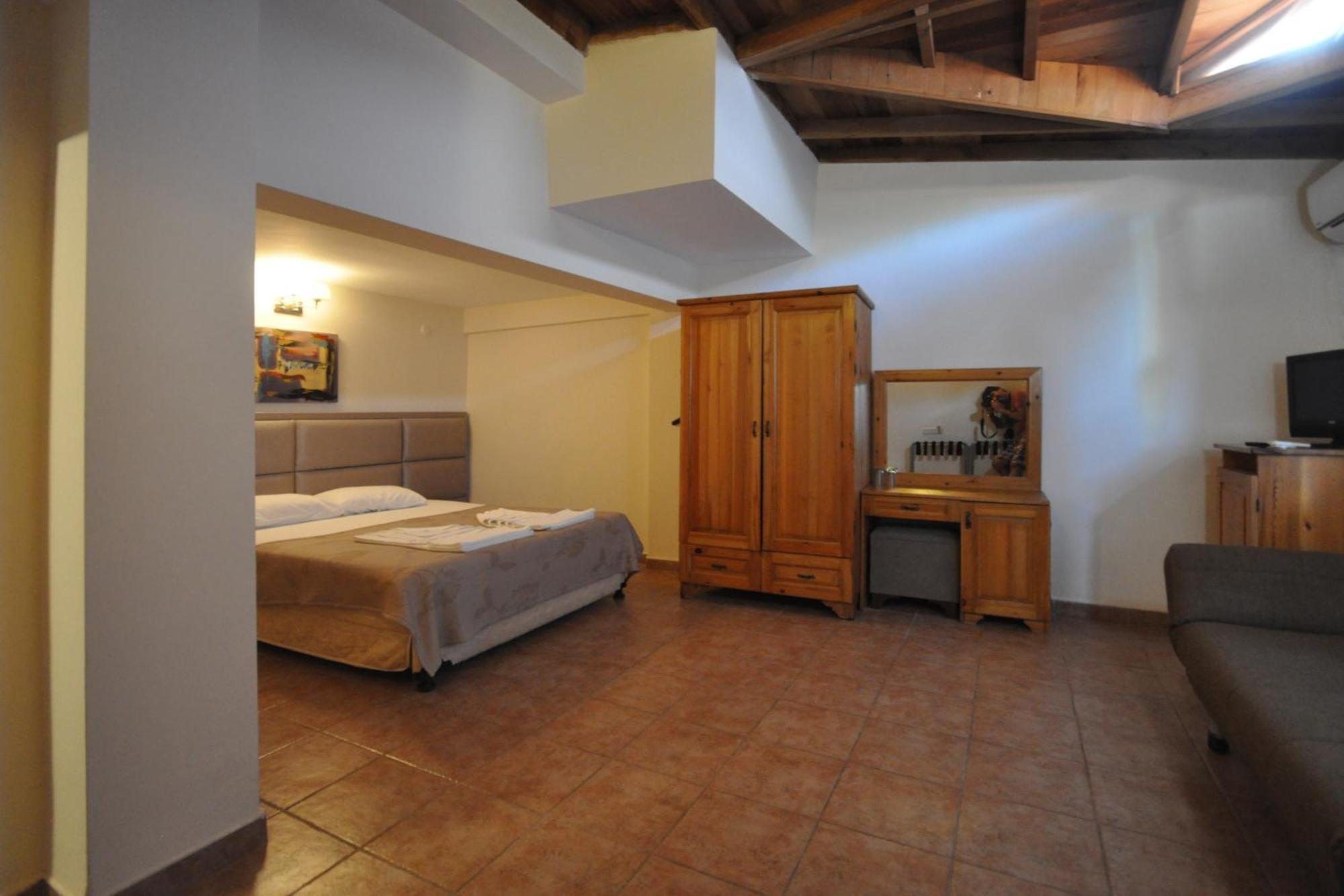Ford Hotel Adrasan