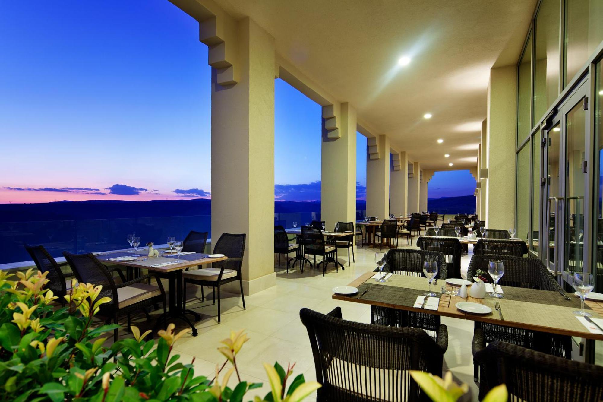 Hilton Garden