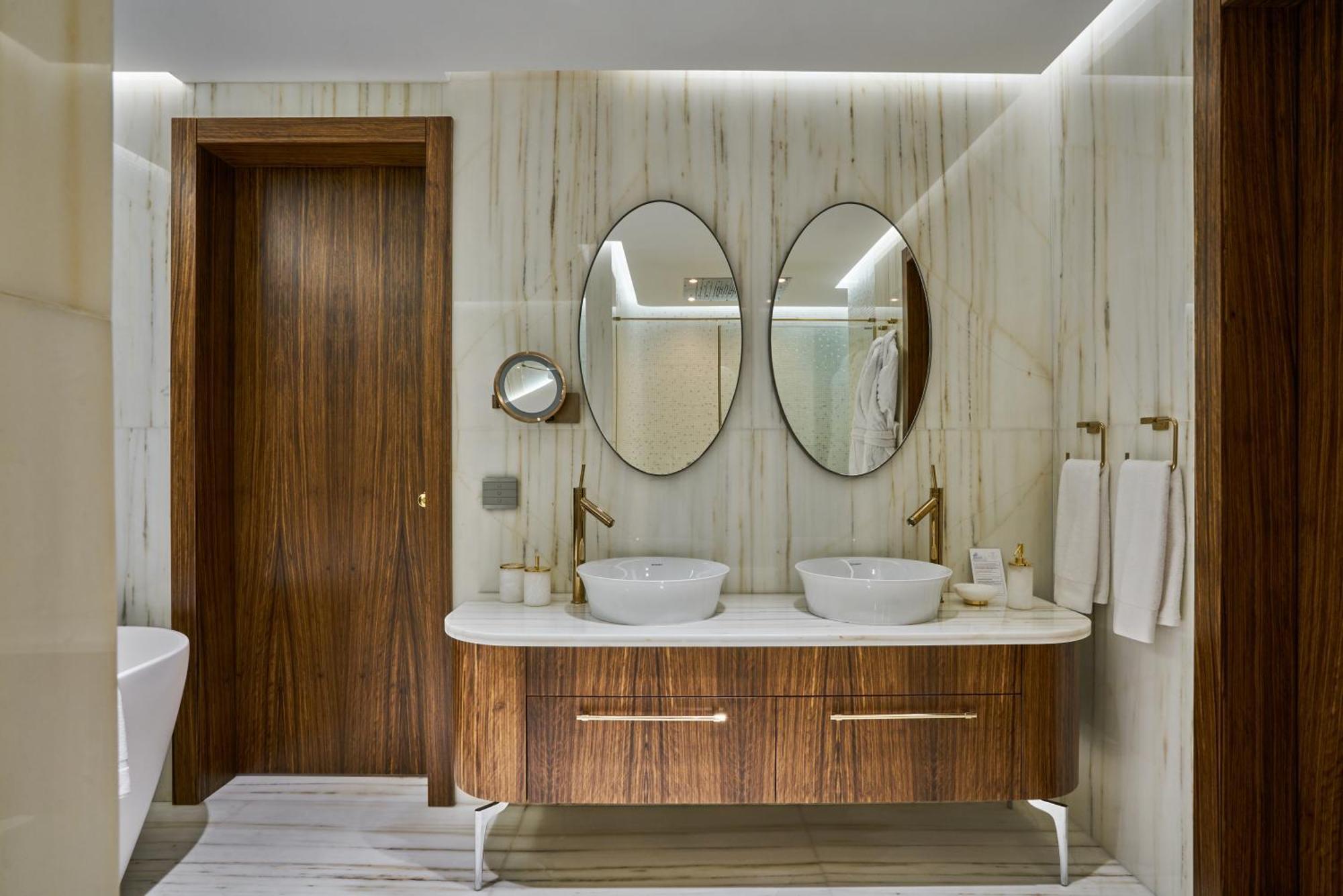Hotel Rayelin Old Special Category *