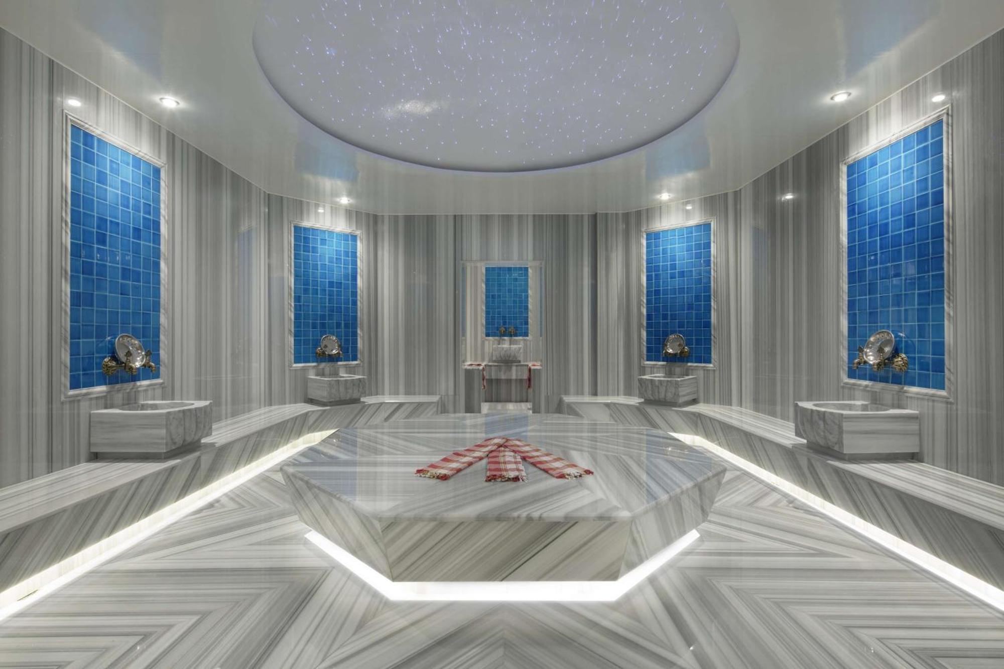 Doubletree By Hilton - Tuzla Hotel 4*