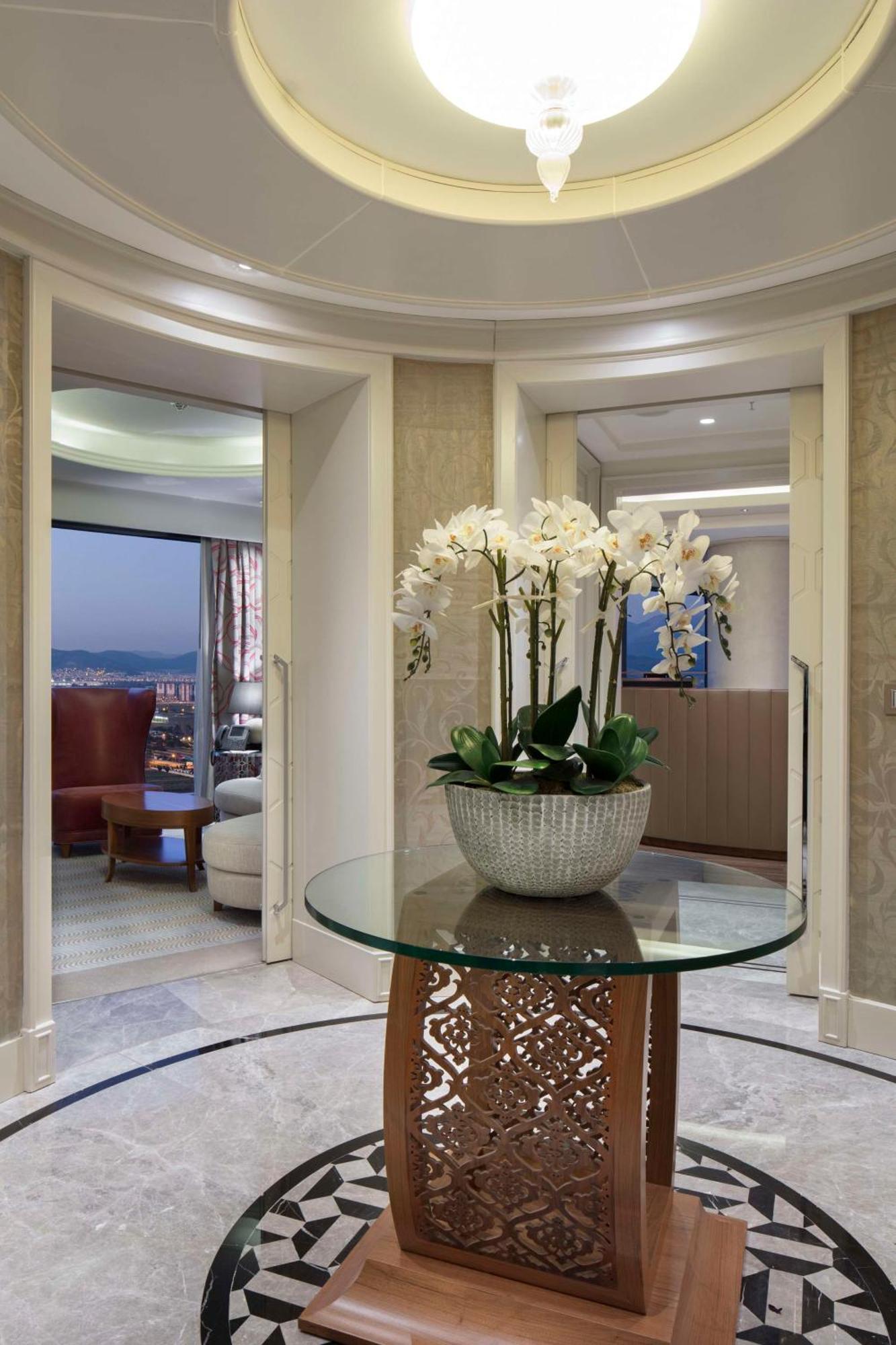 Hilton Convention Center & 5* Bursa