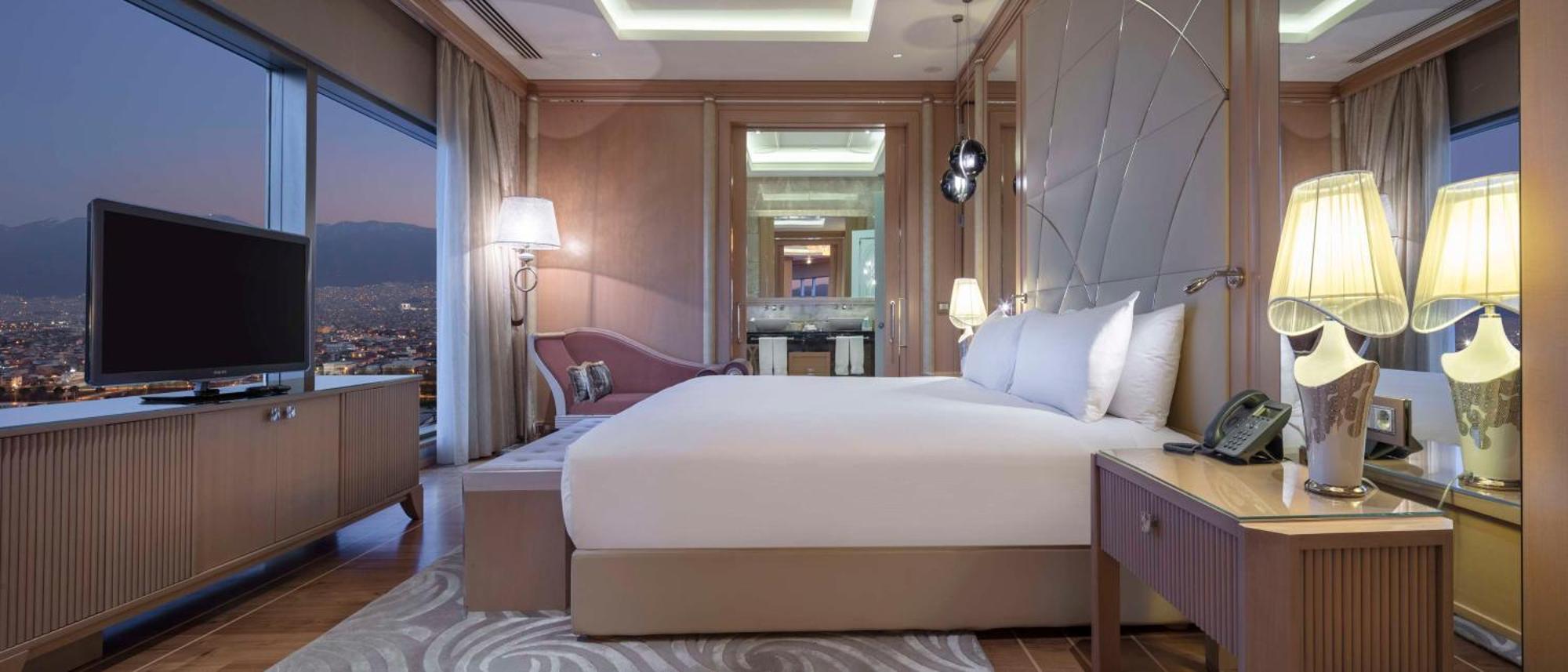 Hilton Convention Center & 5* Bursa