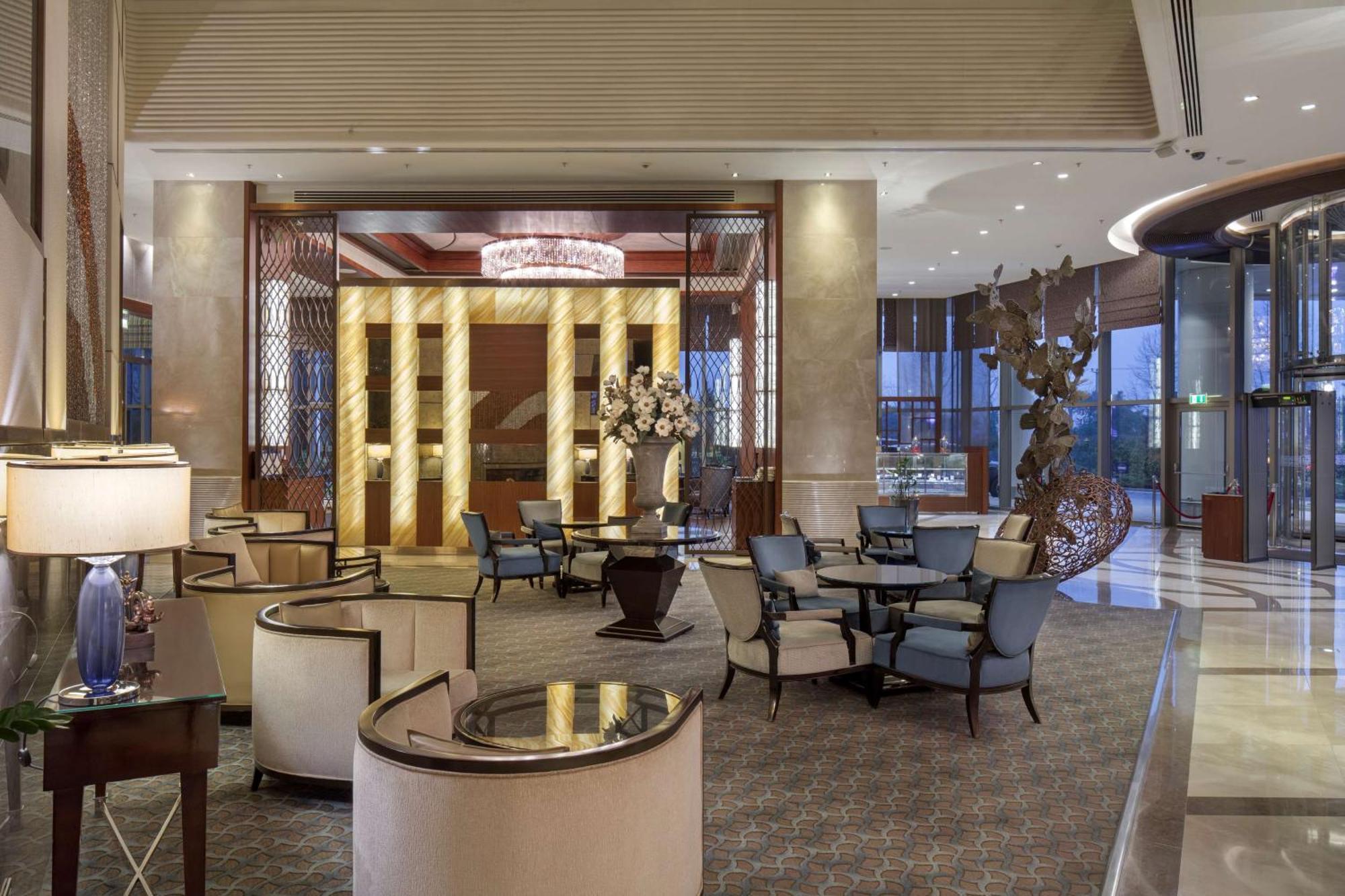Hilton Convention Center & 5* Bursa
