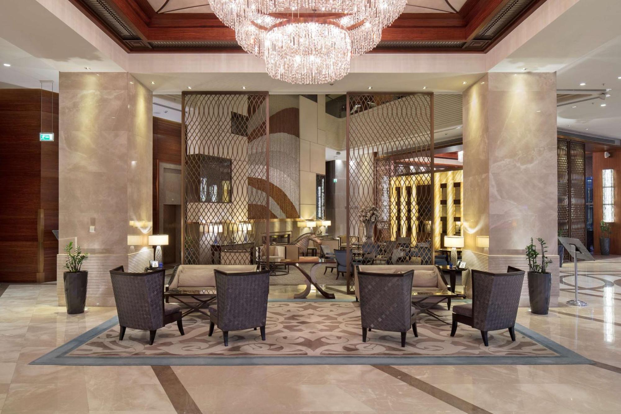 Hotel Hilton Convention Center & 5*