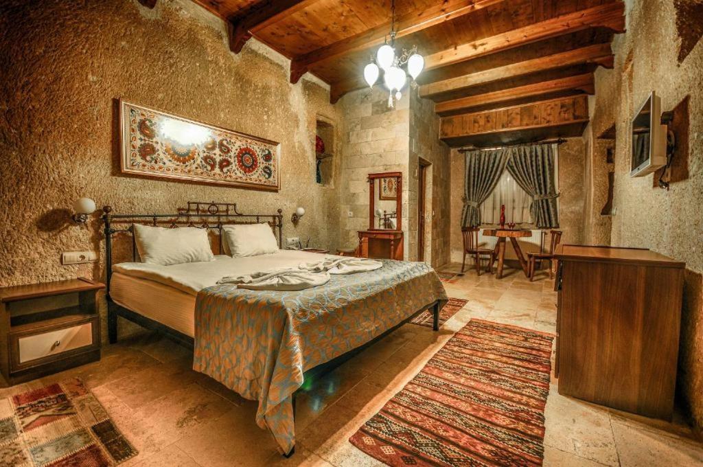 Hotel Nomads Cave & Rooftop 2*