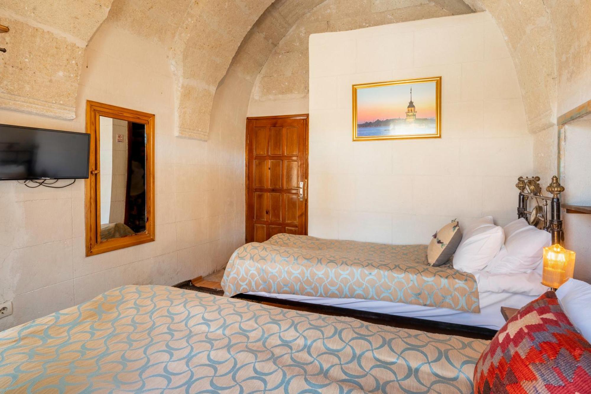 Hotel Nomads Cave & Rooftop