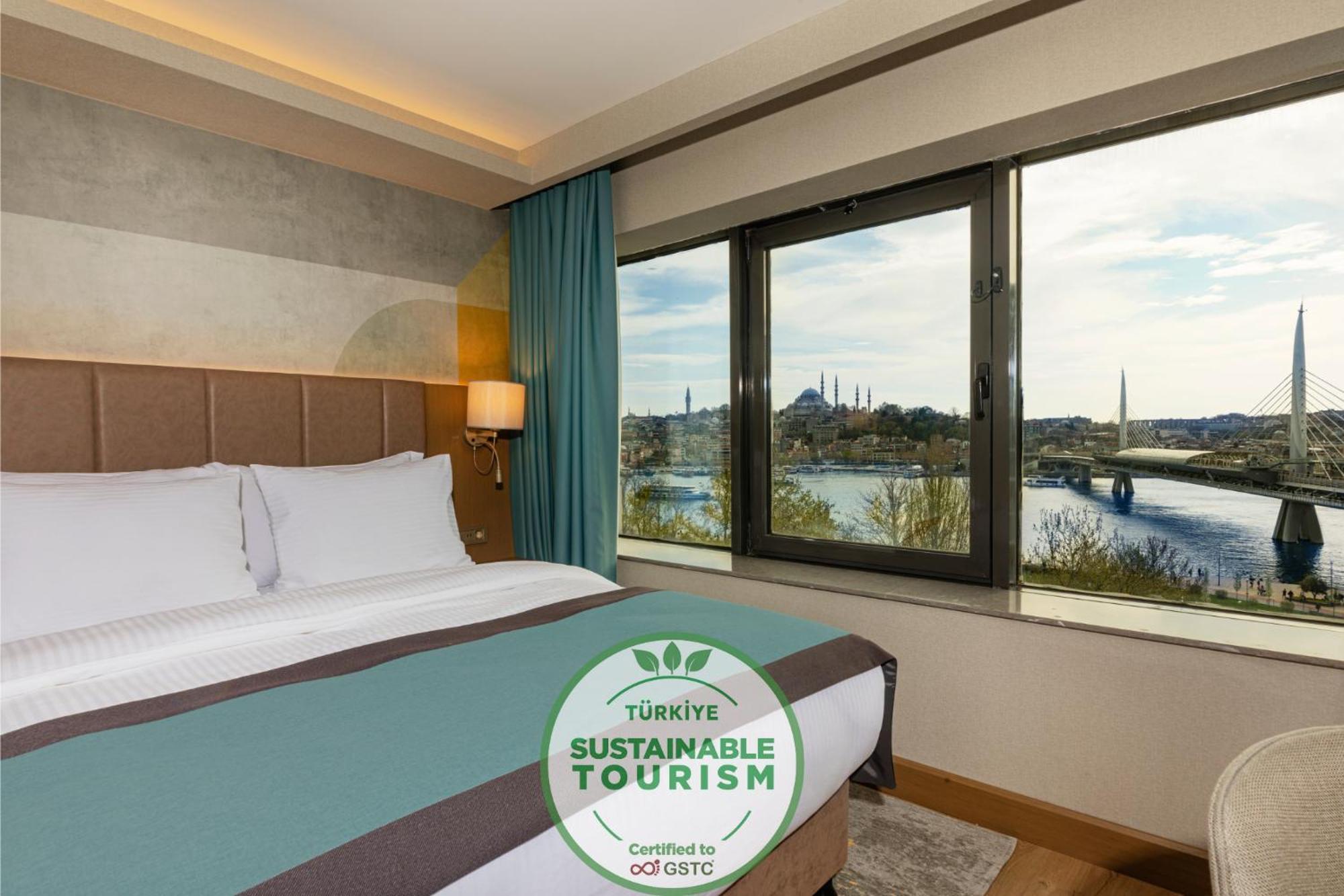 Hotel Csk The Halich Port 4*