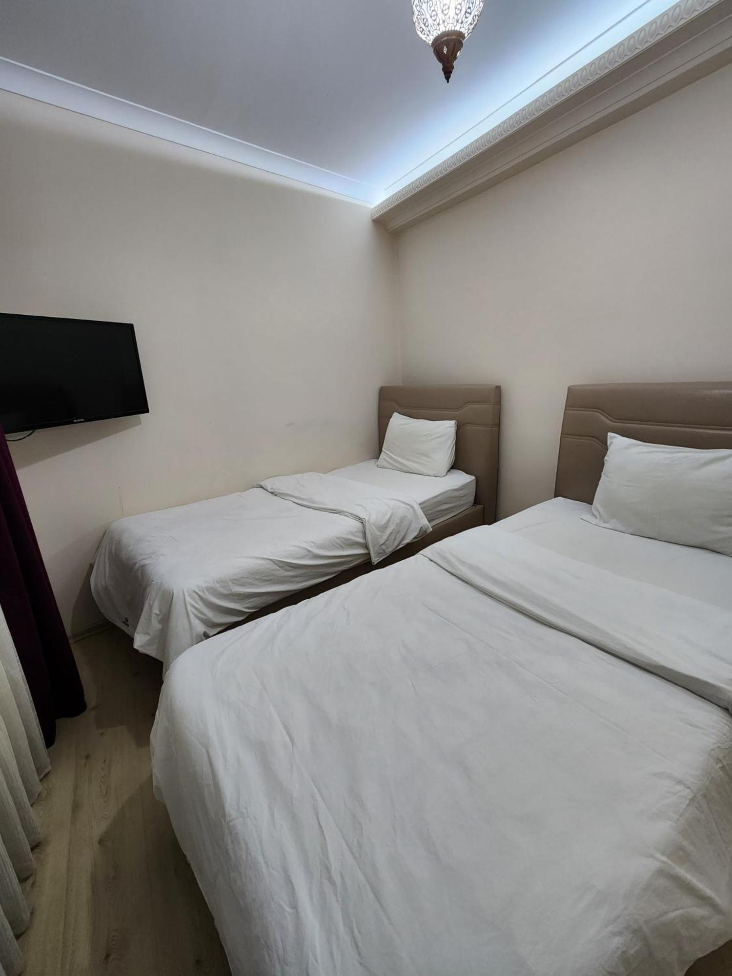 Esa Aparthotel