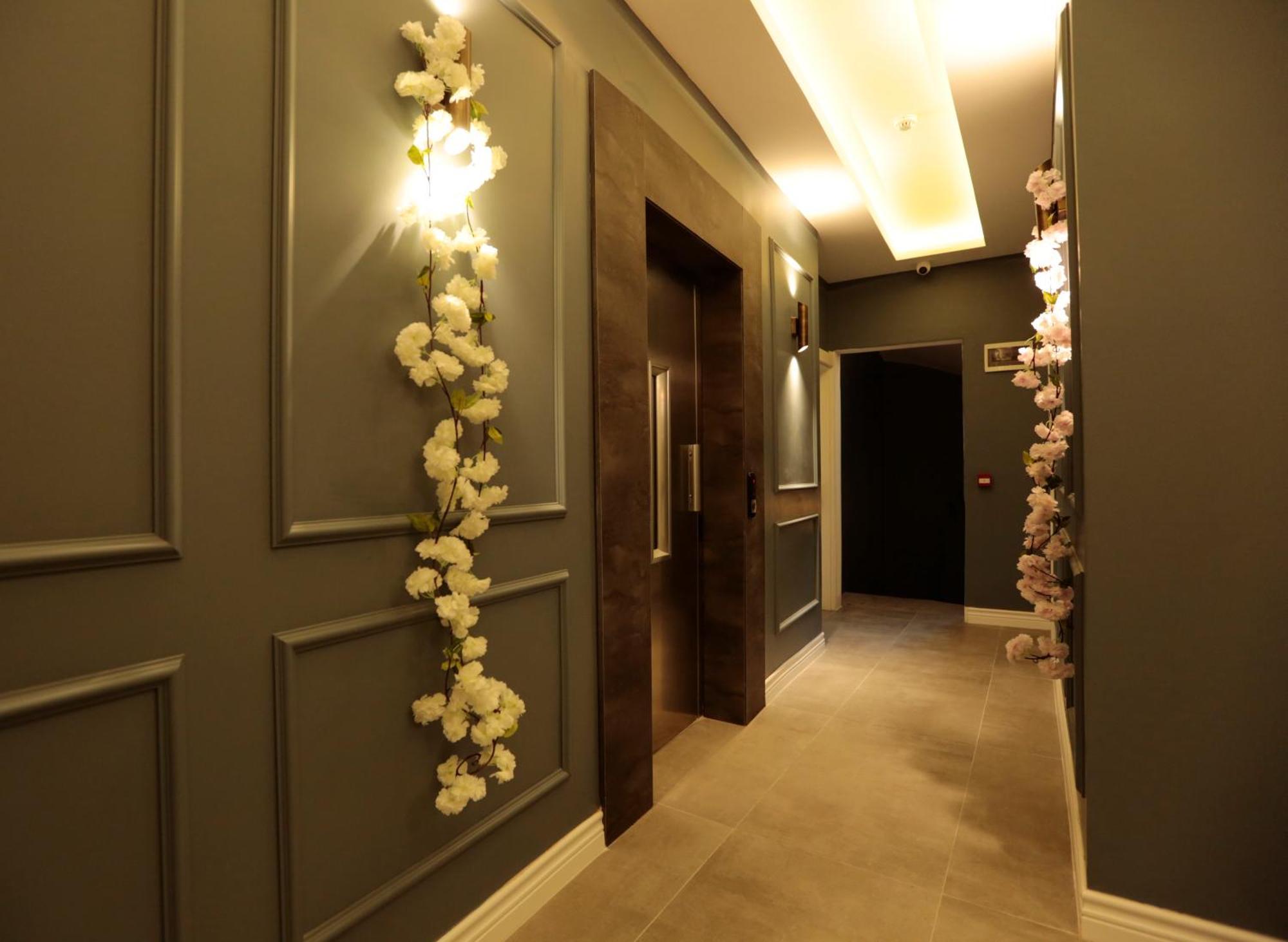 Hotel Newalla Old 5*