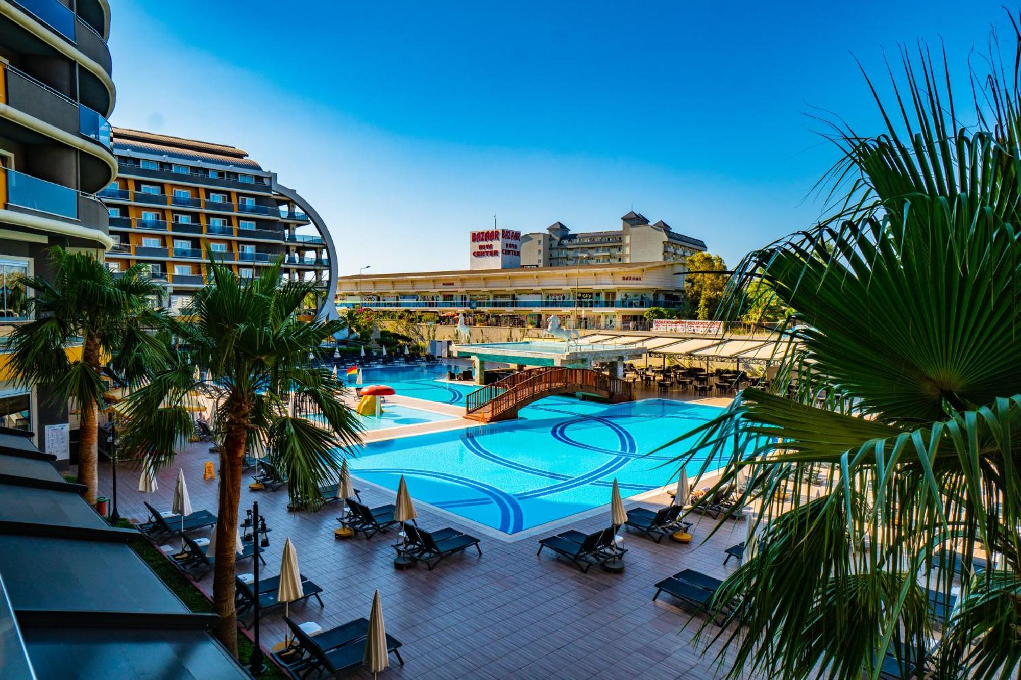 Senza The & Hotel Avsallar