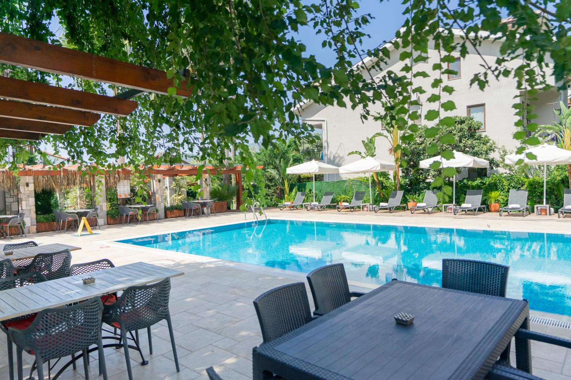 Hotel West House Exclusive *