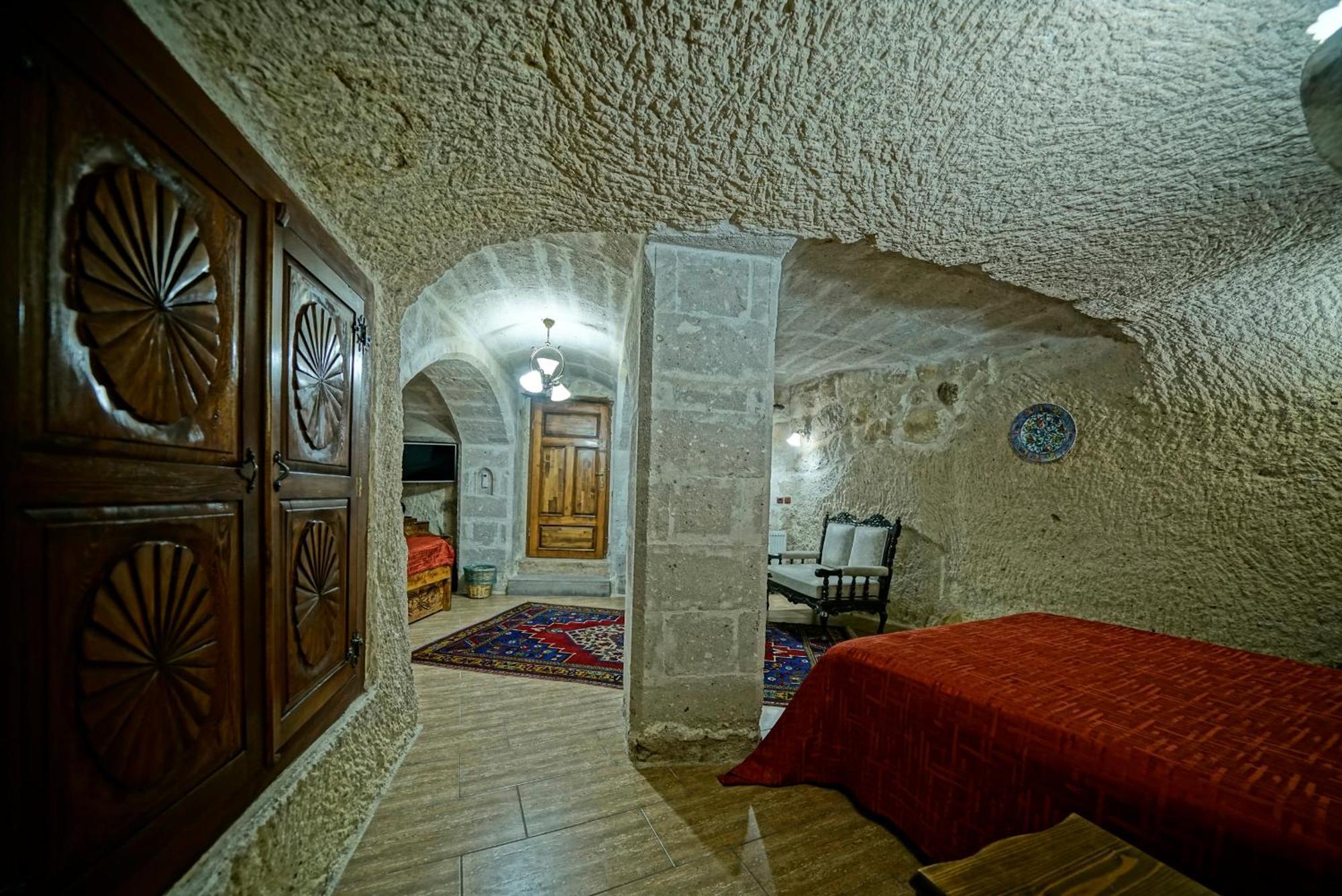 Hotel Flintstones Cave Goreme