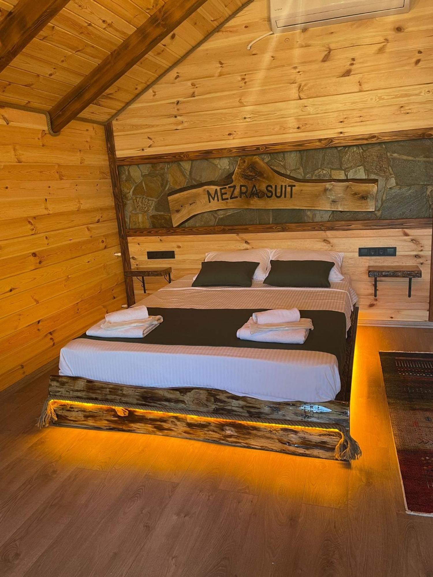 Aparthotel Mezrasuit Camlihemsin