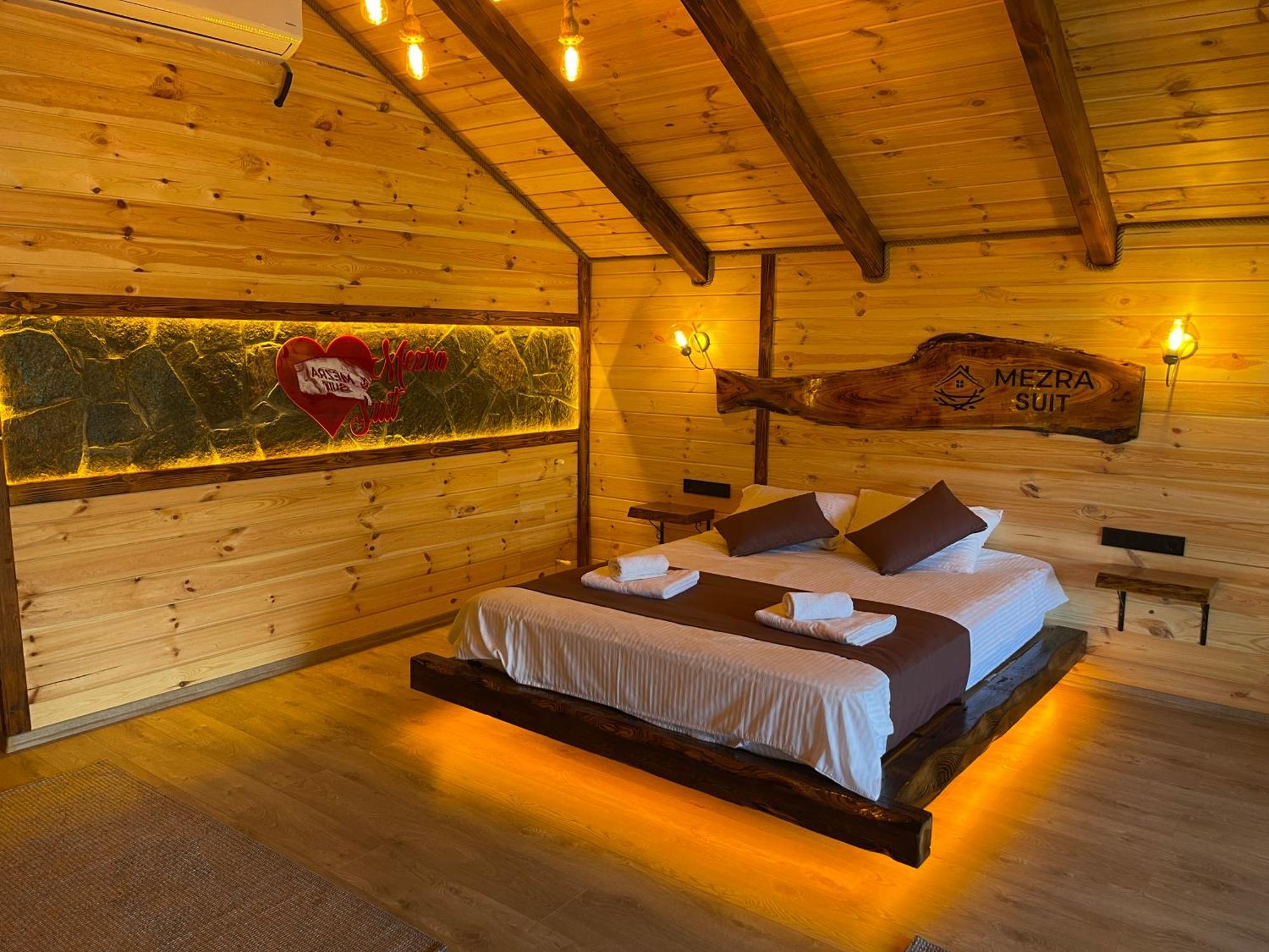 Mezrasuit Aparthotel