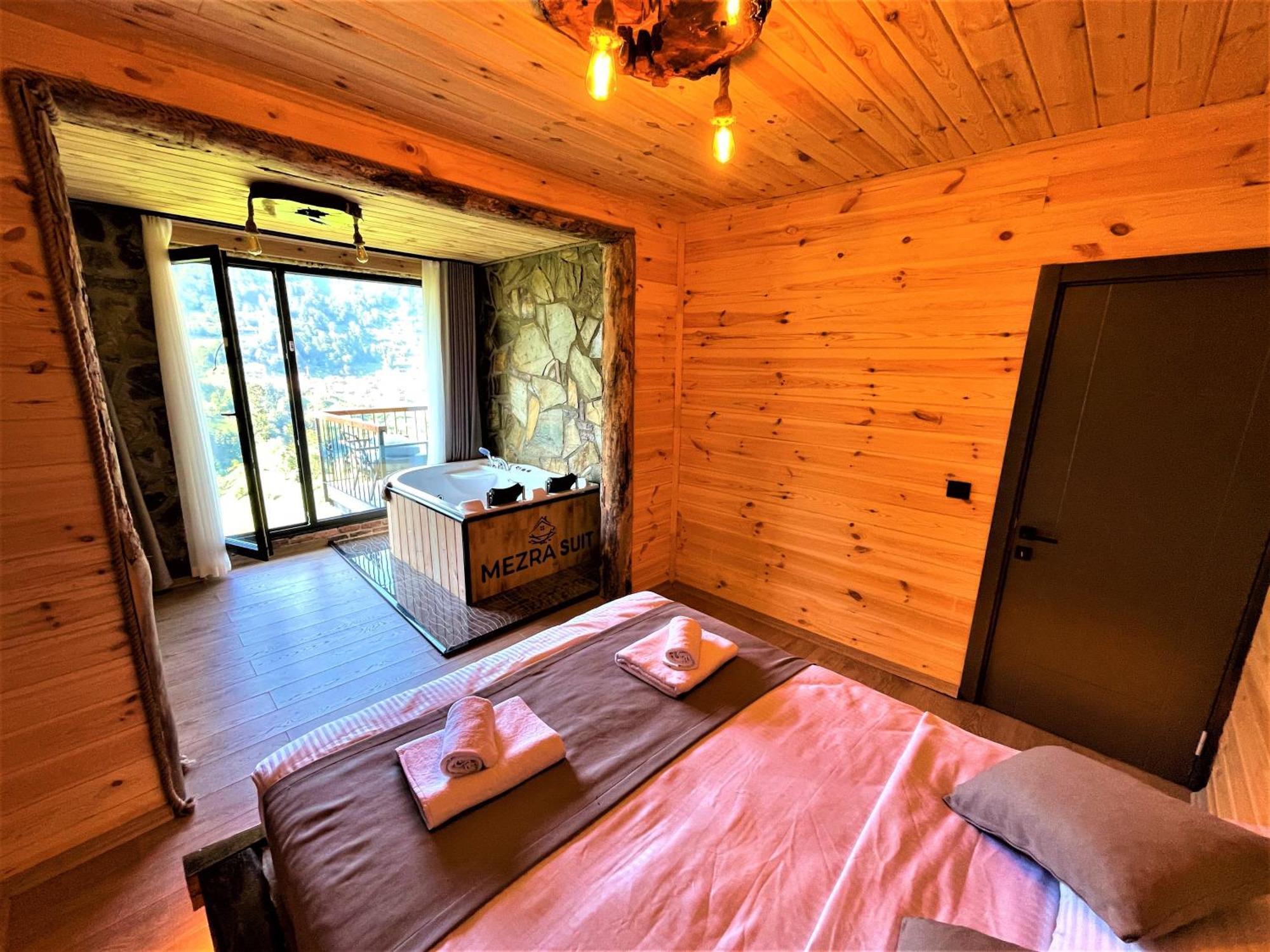 Aparthotel Mezrasuit Camlihemsin