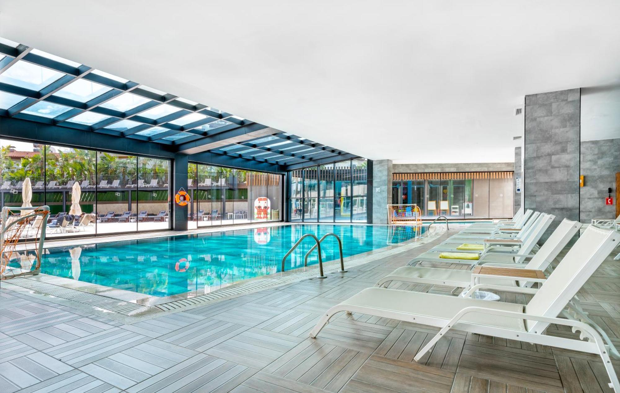Doubletree By Hilton Antalya-kemer 5* Kemer