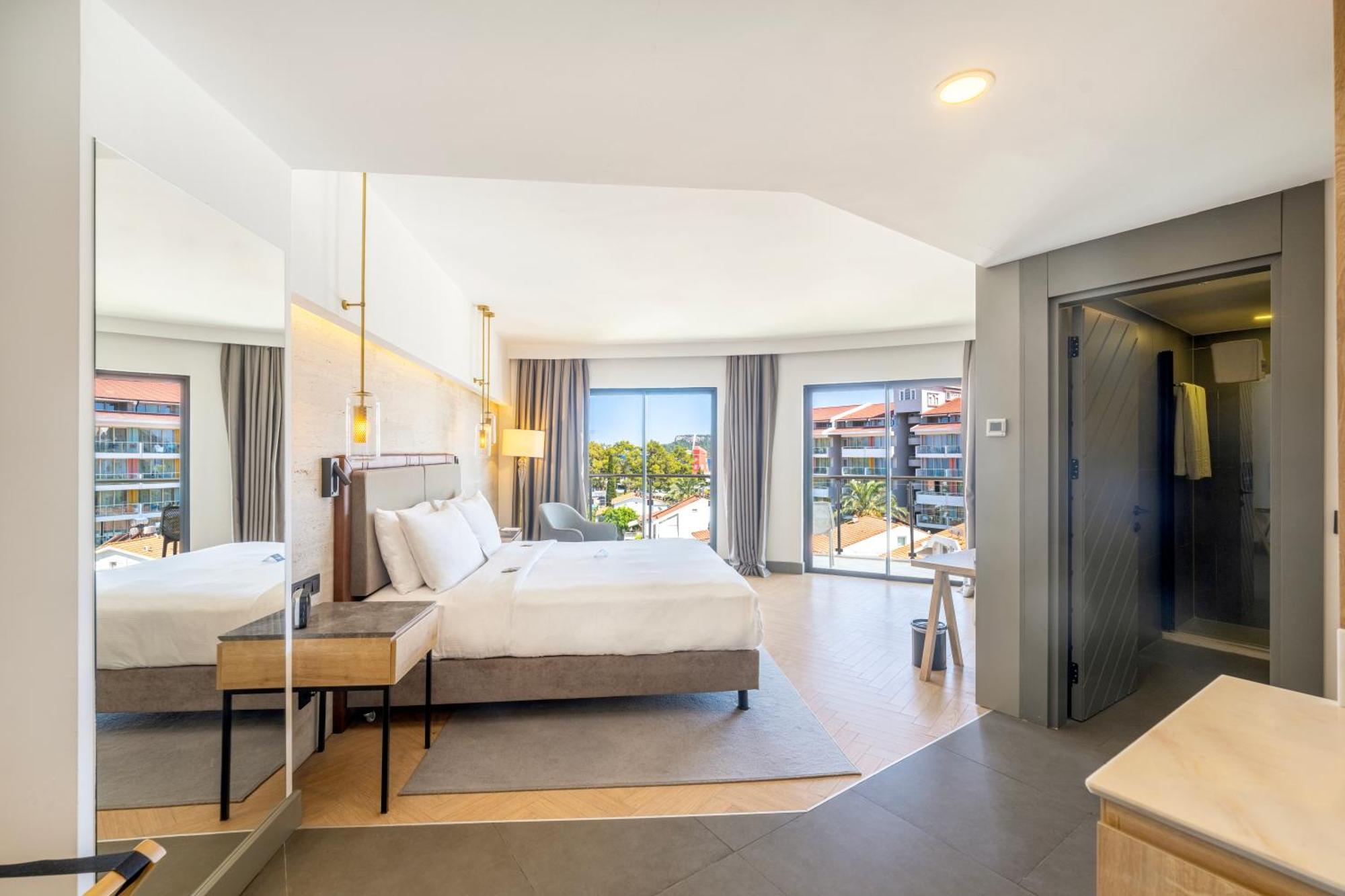 Doubletree By Hilton Antalya-kemer 5* Kemer