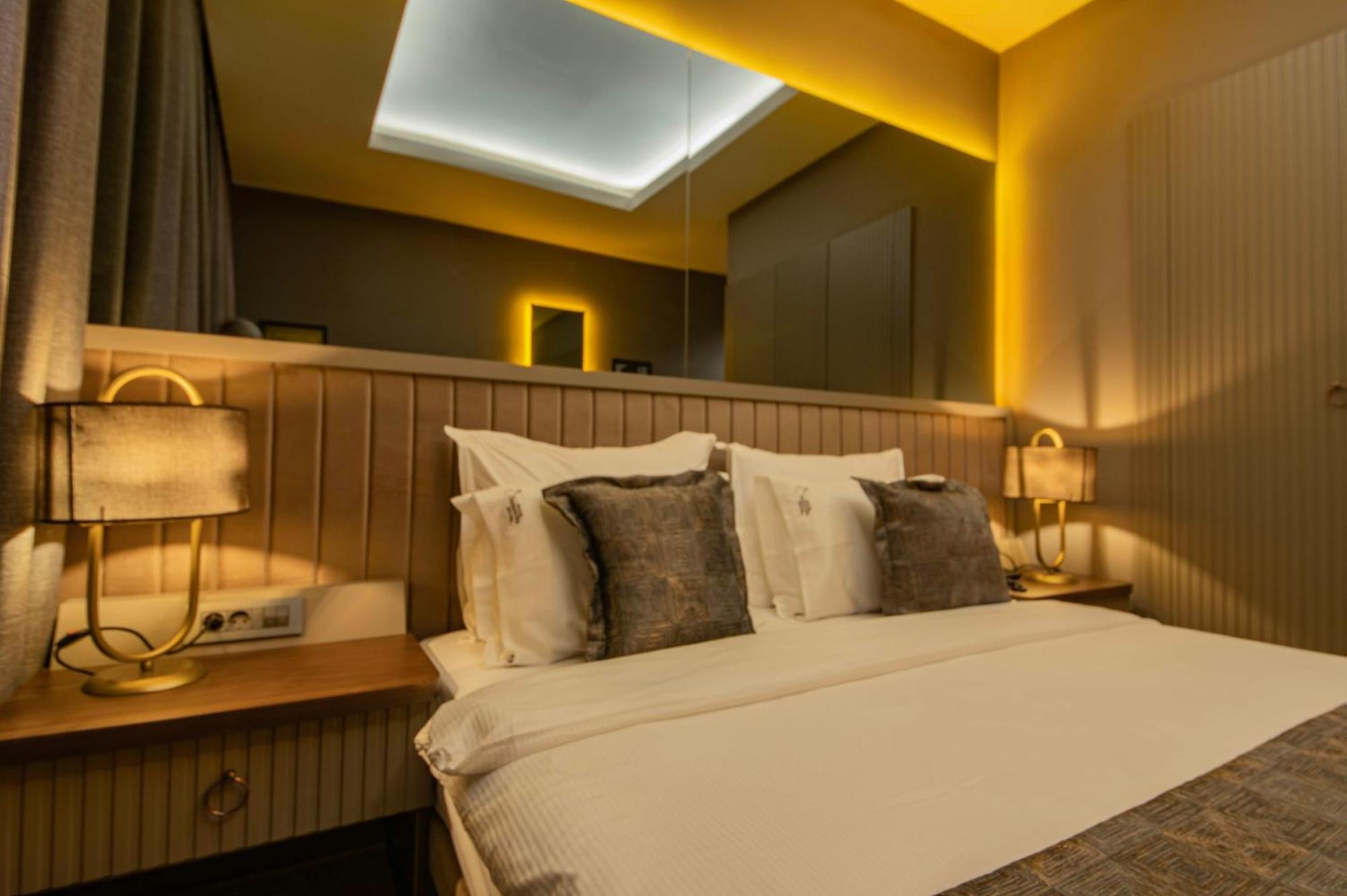 Hotel Four Mansions