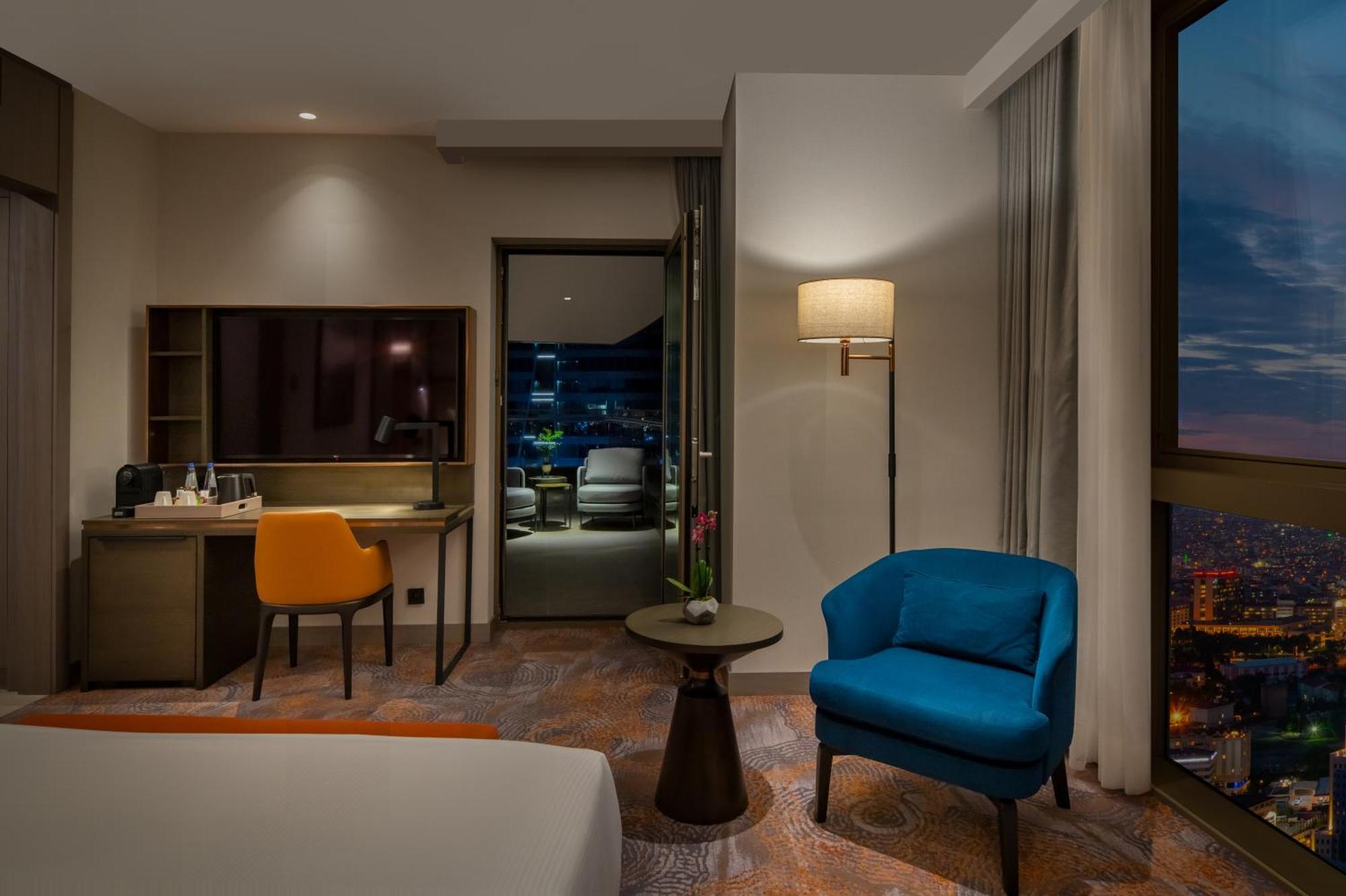 Hotel Hilton Mall Of