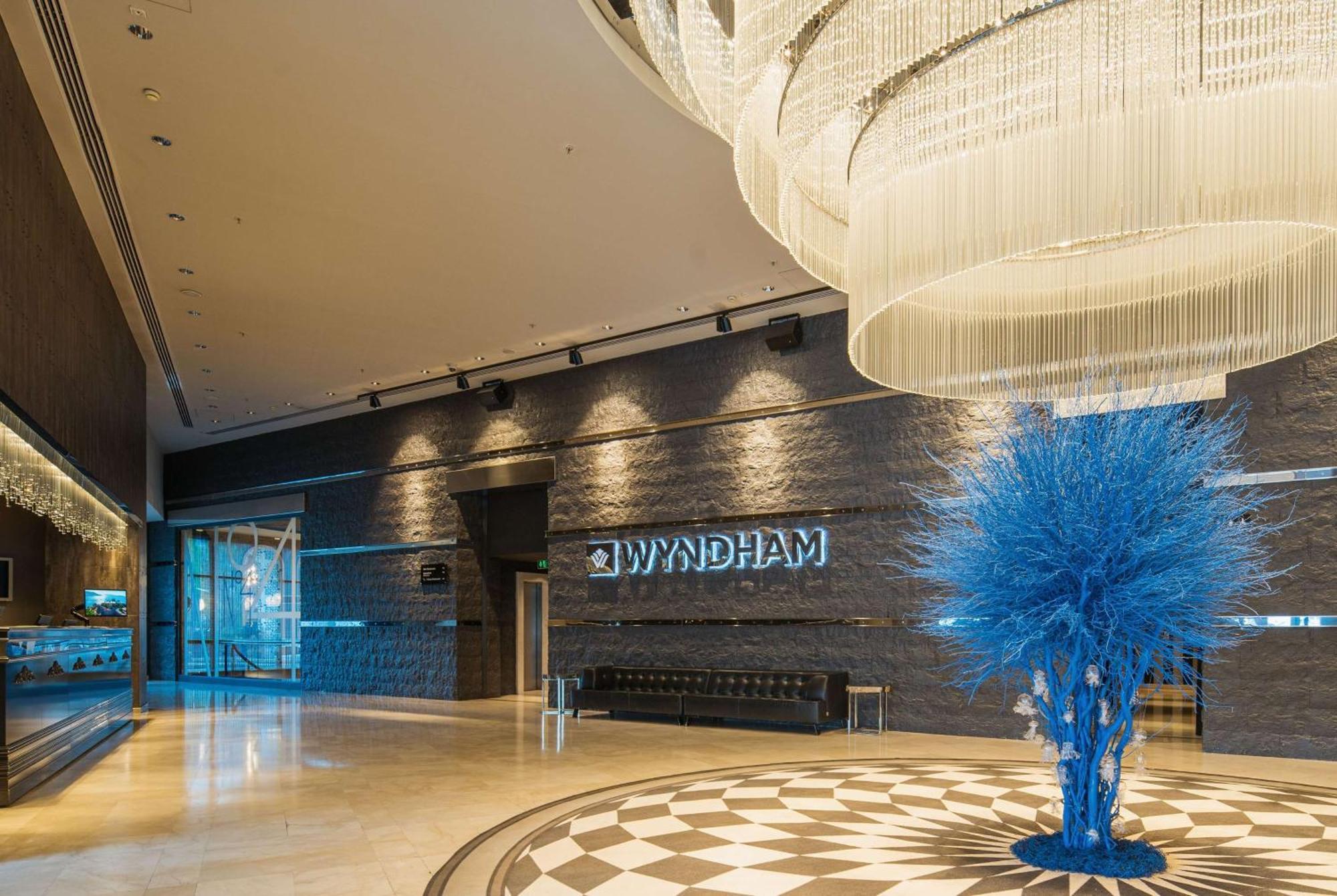 Wyndham 5*