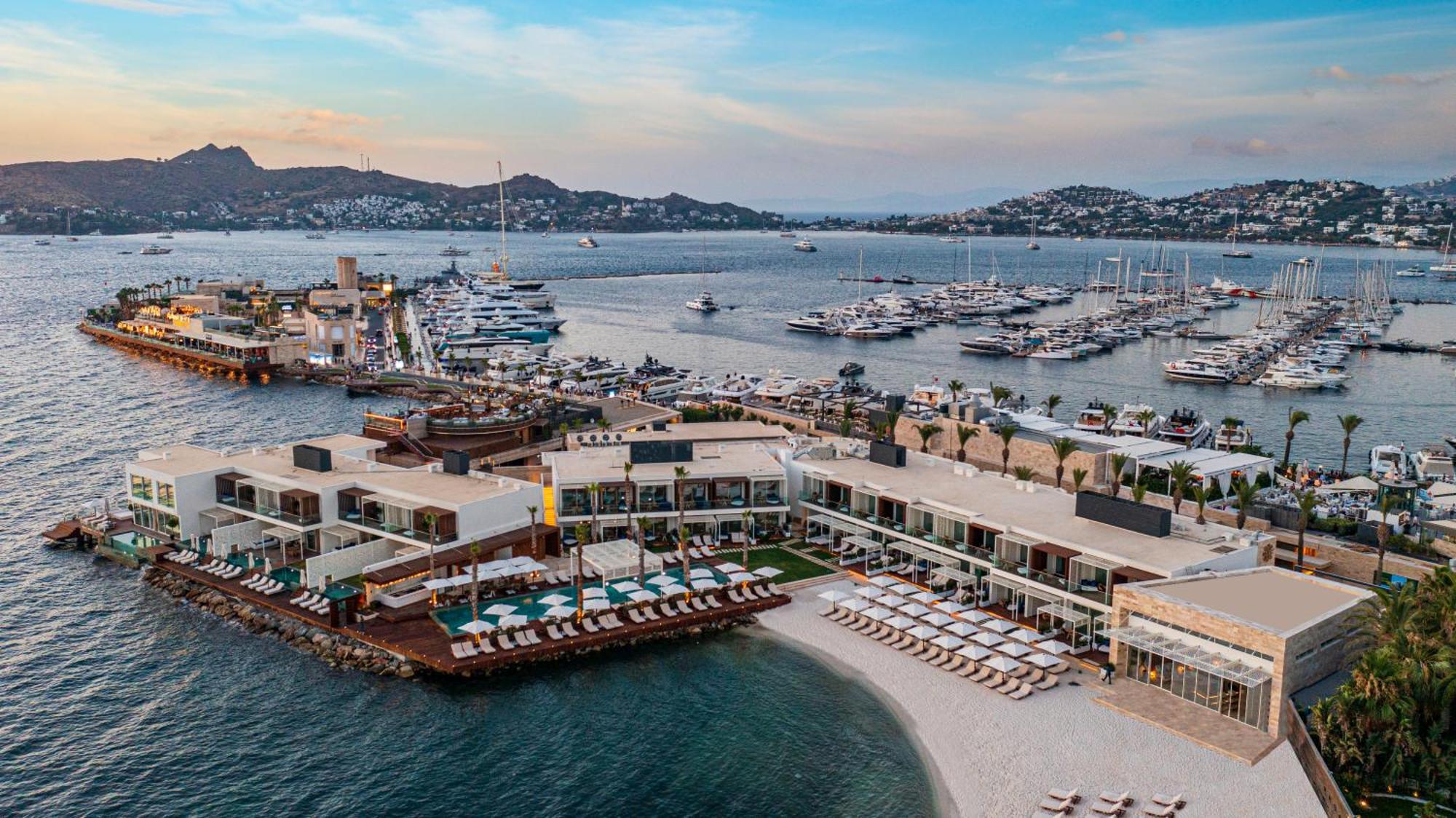 Marina By Social Living Collection Hotel