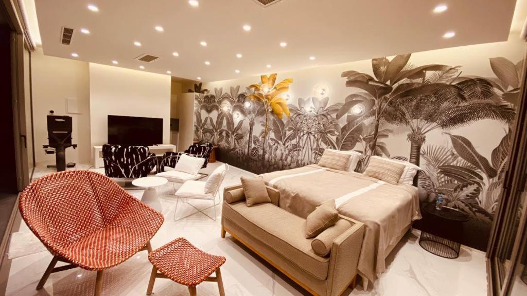 Hotel Gala And