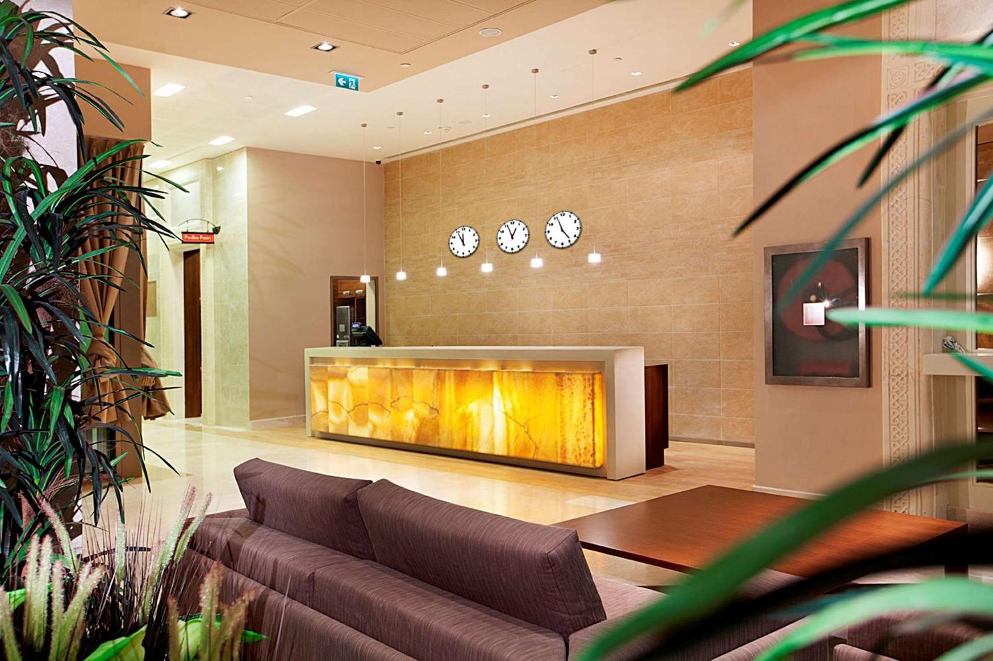 Hilton Garden