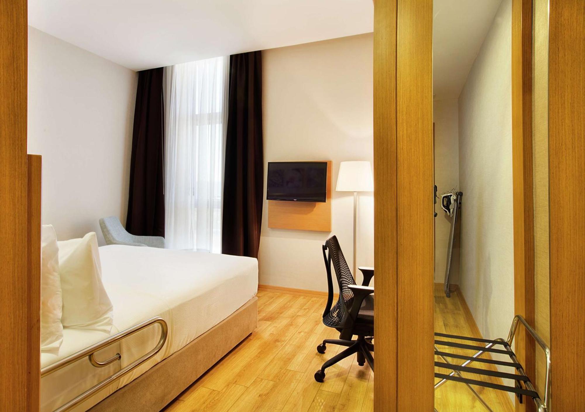 Hilton Garden Kocaeli Sekerpinar Sekerpinari
