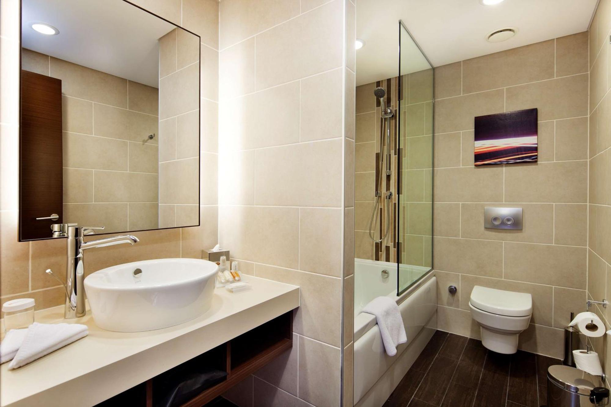 Hilton Garden Hotel 5*