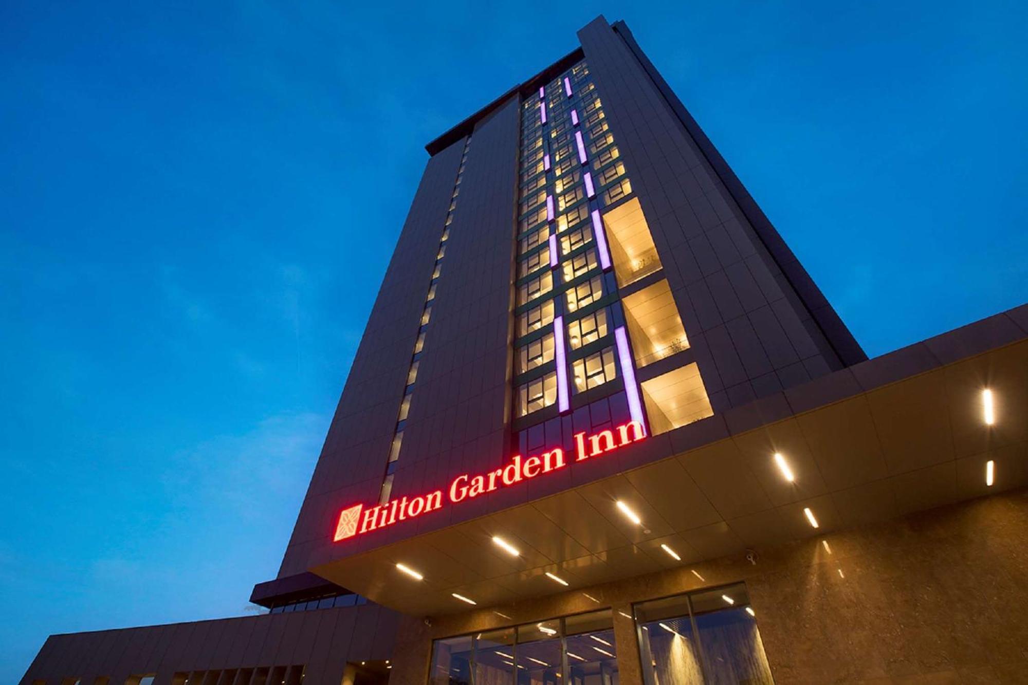 Hilton Garden Atatuerk Airport 4*