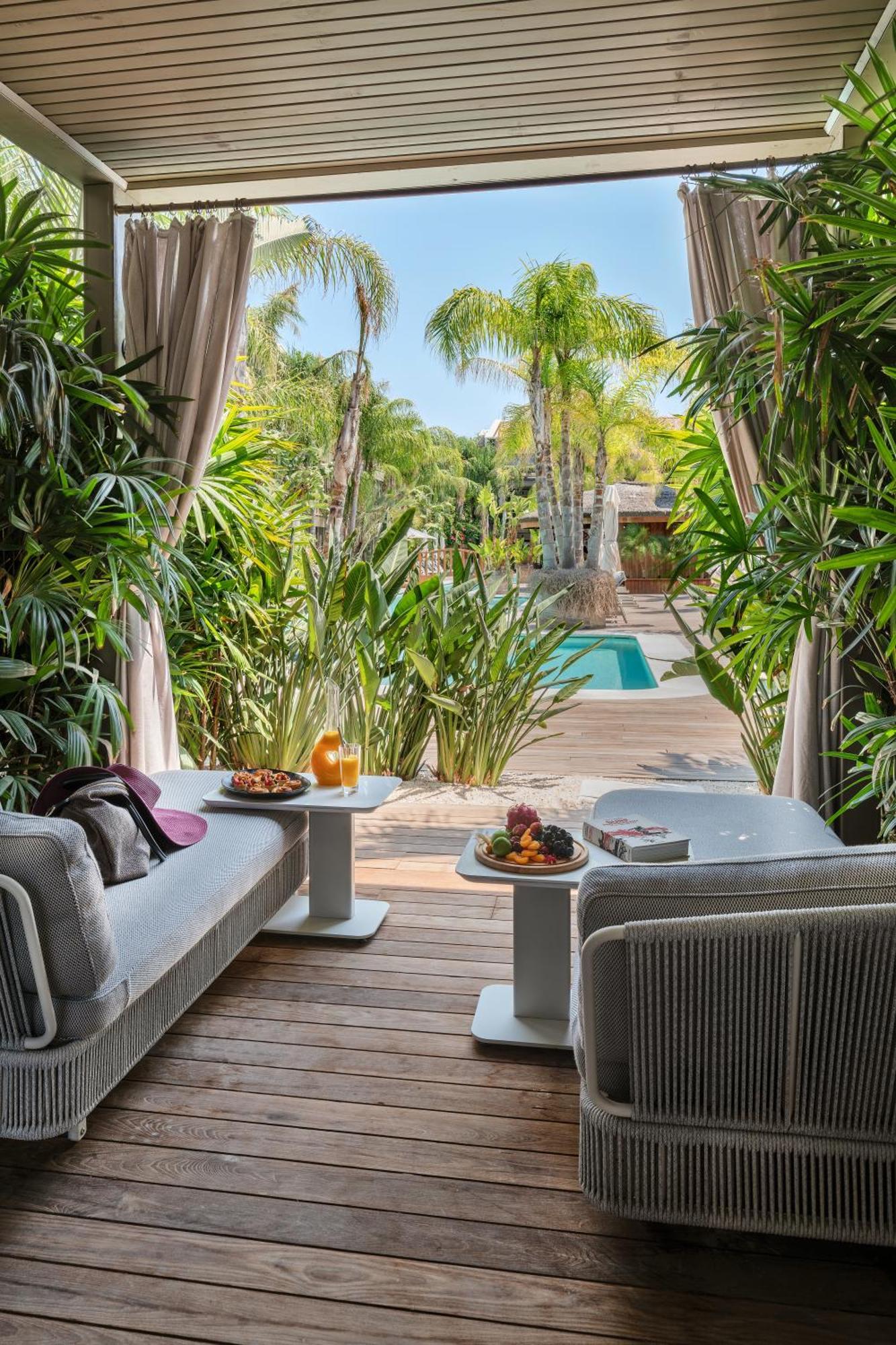 Hotel Biblos 5*