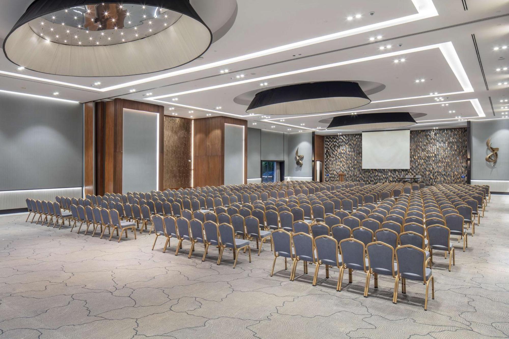 Hotel Doubletree By Hilton
