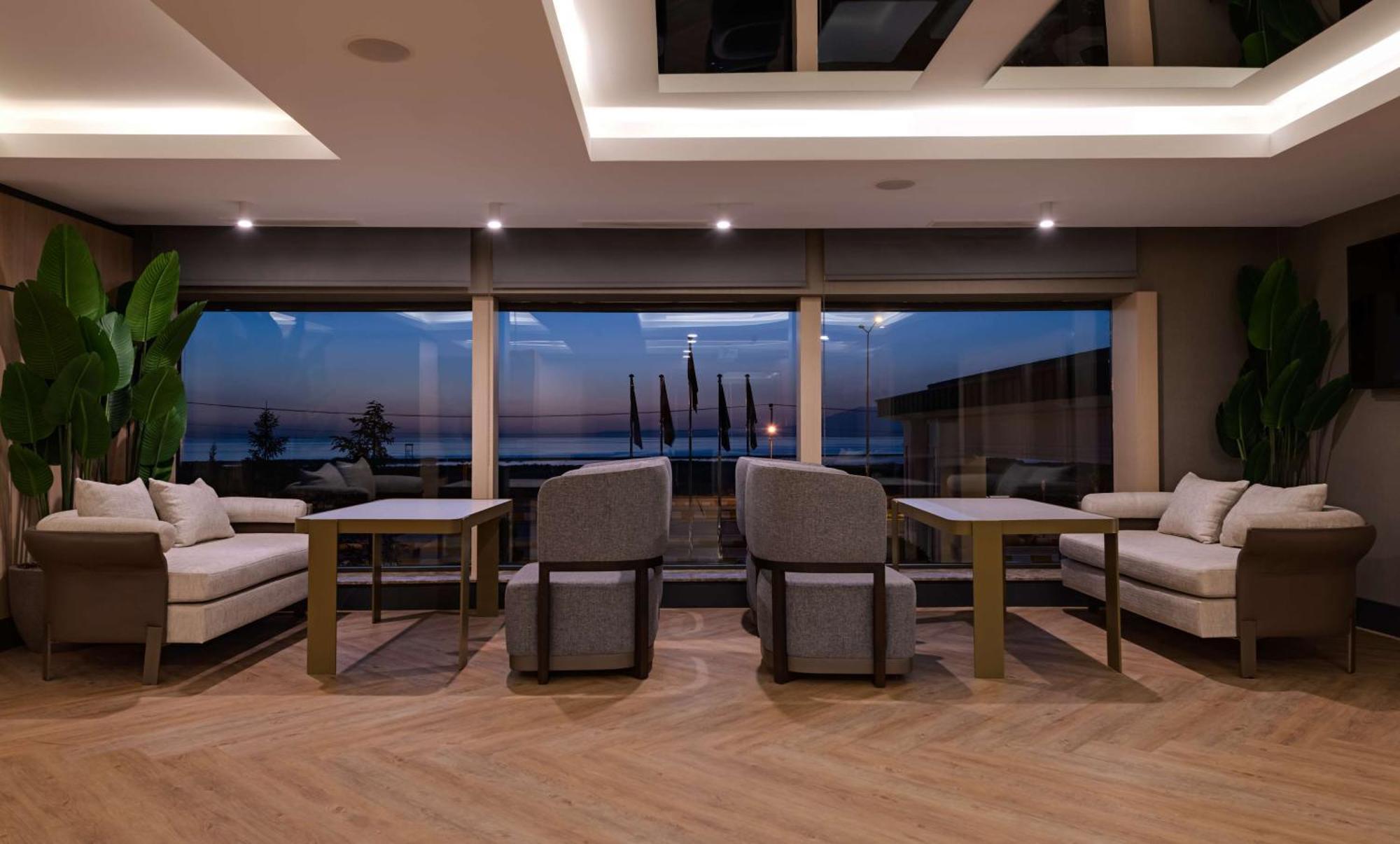 Doubletree By Hilton Hotel